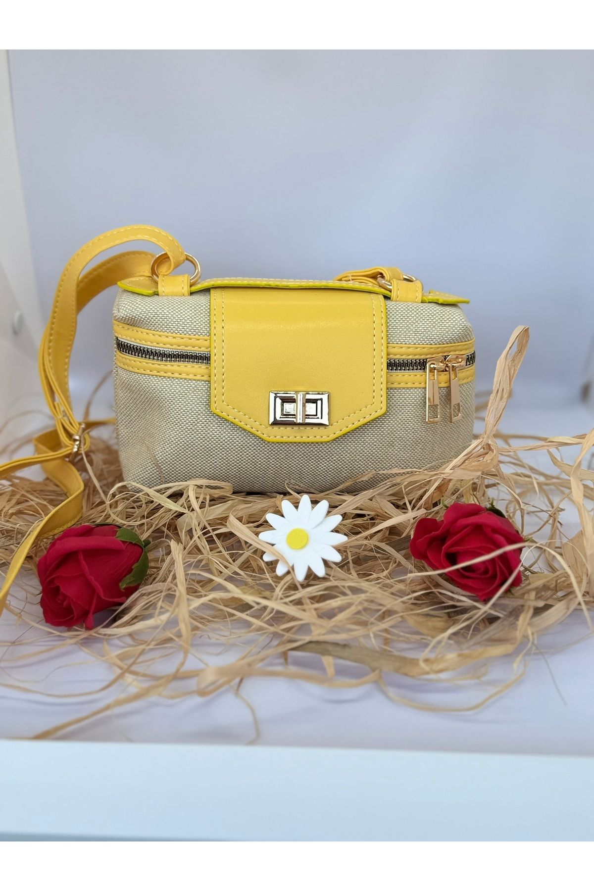 MODA MODERN HASIR DESENLİ OMUZ ÇANTASI