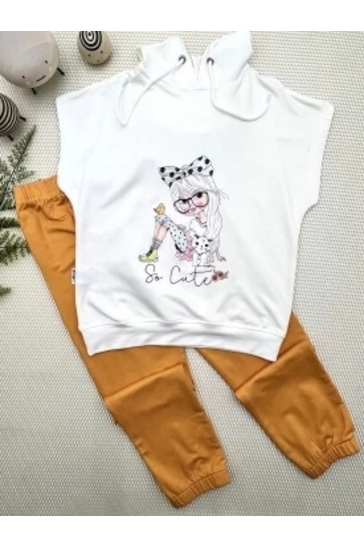 Diji Baby 3-4-5 Yaş Kapşonlu Sevimli Kız Baskılı Kısa Kolu 2li Kız Erkek Çocuk Takımı