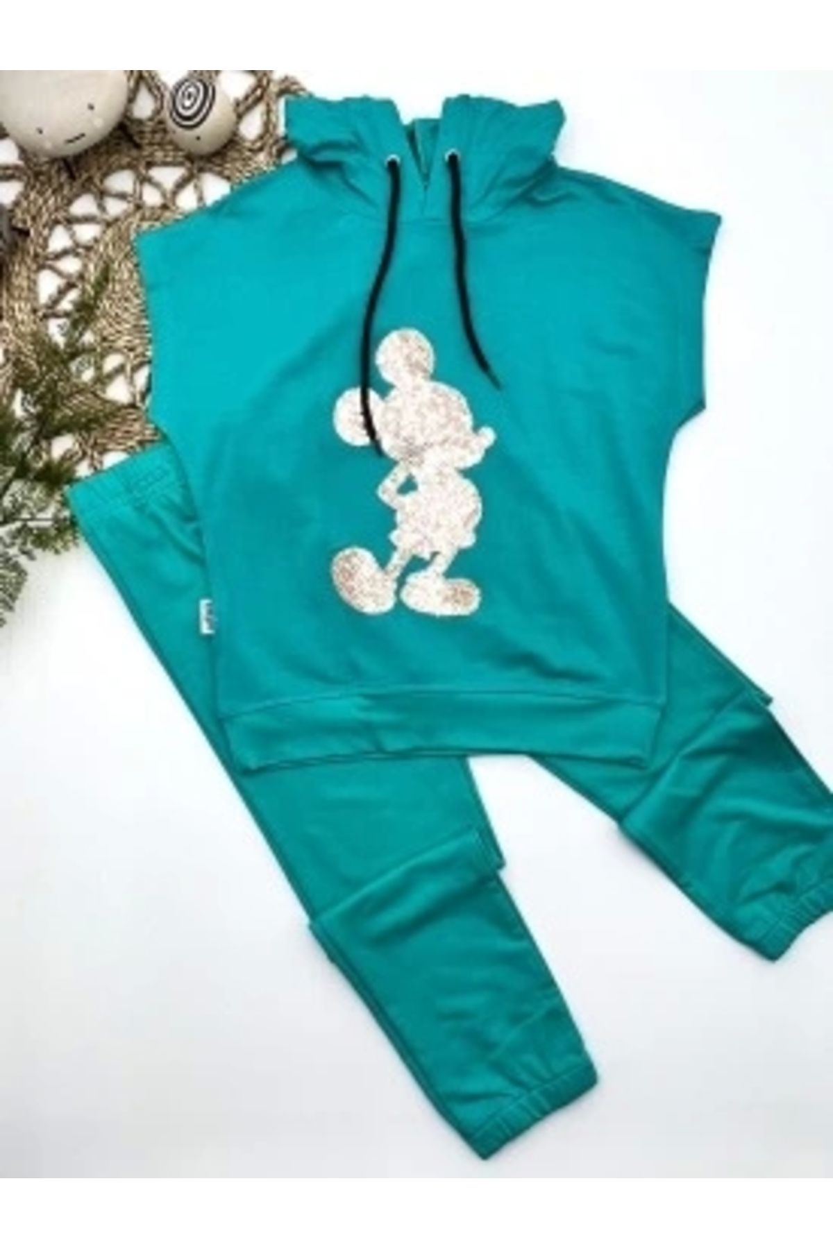 Diji Baby 3-4-5 Yaş Kapşonlu Payetli Mickey Desenli Kısa Kol 2li Kız Erkek Çocuk Takımı