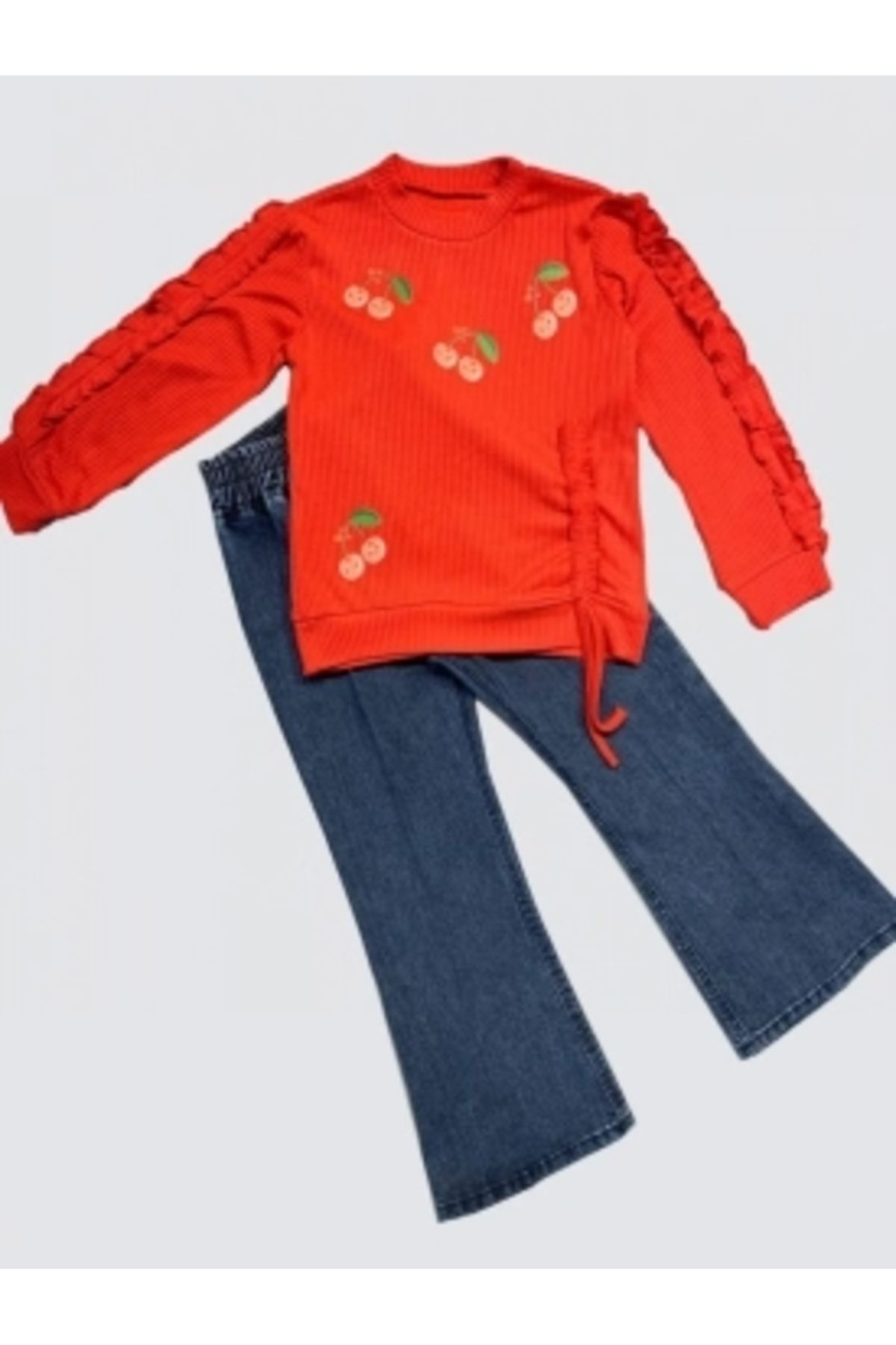 Diji Baby 4-5-6 Yaş Kot Pantolonlu Kiraz Desenli Penye Sweat Uzun Kollu 2li Kız Çocuk Takımı