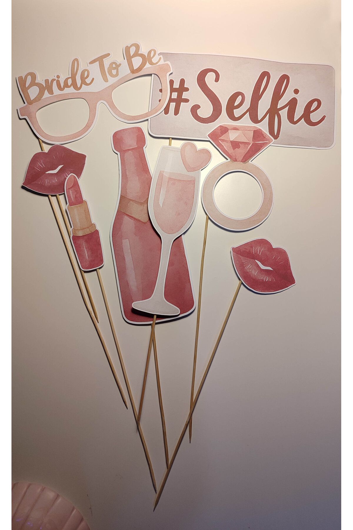 glaminkworld Bride To Be Bekarlığa Veda Parti Konuşma Balonu & Fotoğraf Çubuğu Seti – 8 Parça