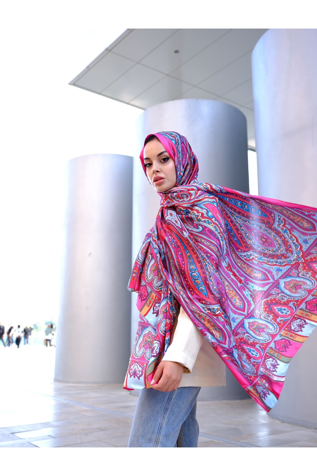 OTA SCARFS Etnik Desenli İthal Vual İpek