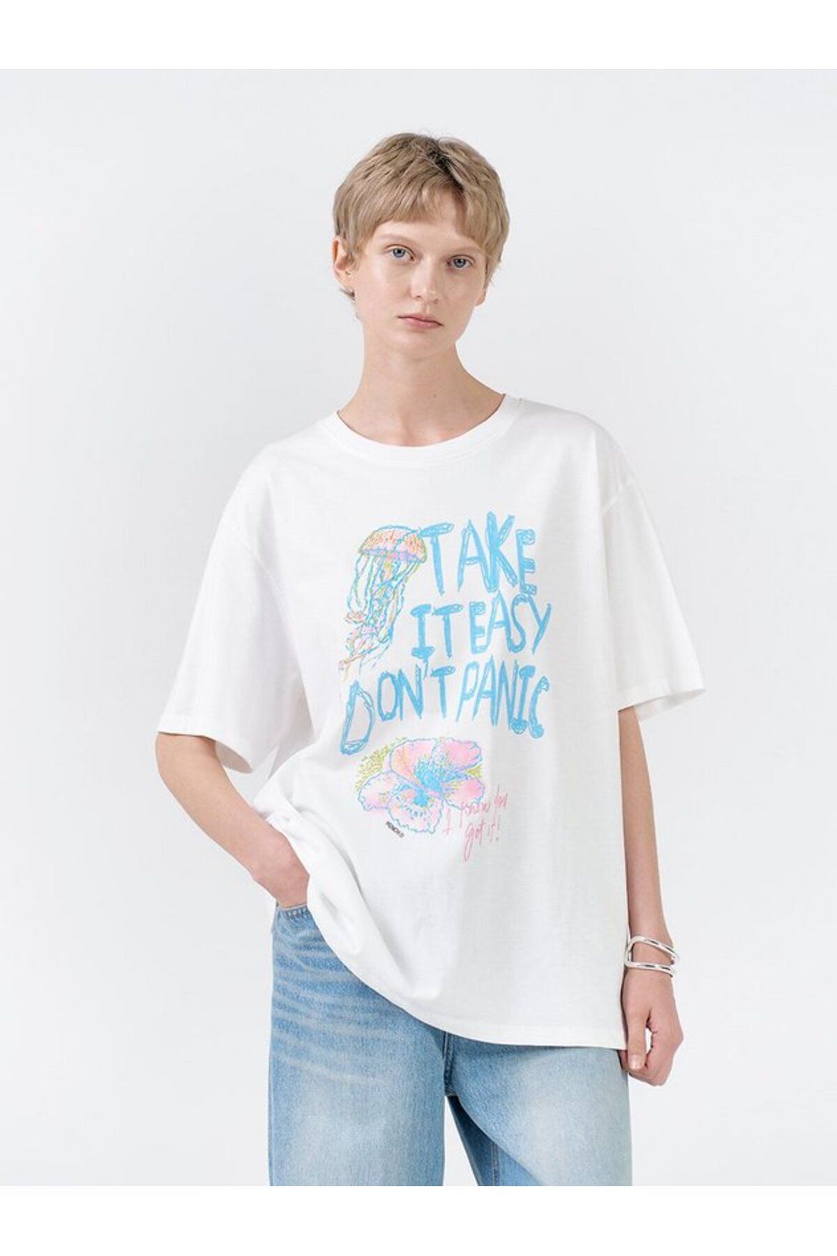 ELNOYA Unisex Pamuklu Oversize "Take It Easy" Baskılı Minimalist Bisiklet Yaka Rahat T-shirt