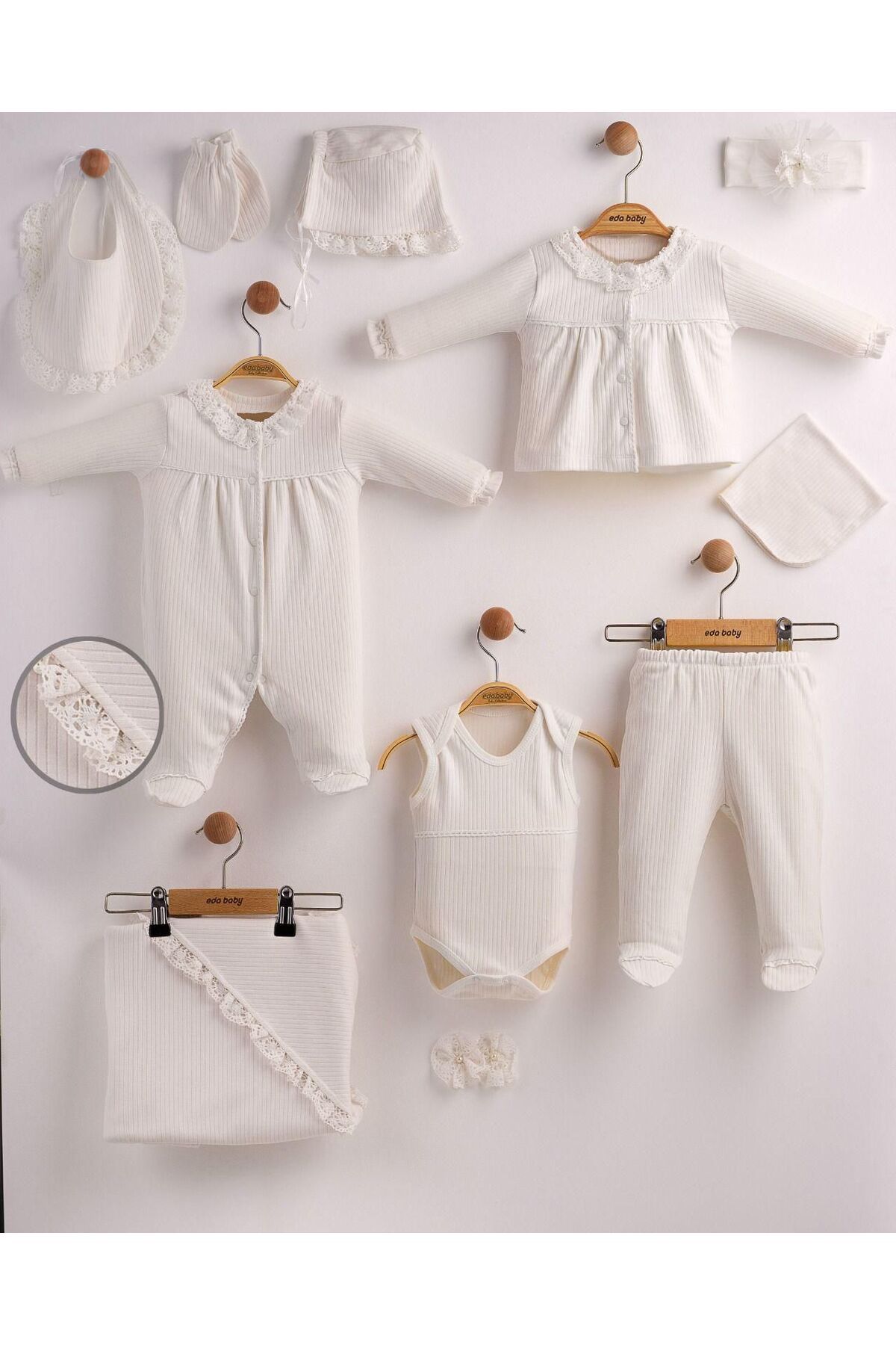 yuga kids Dantelli Ekru 11'li Hastane Çıkışı
