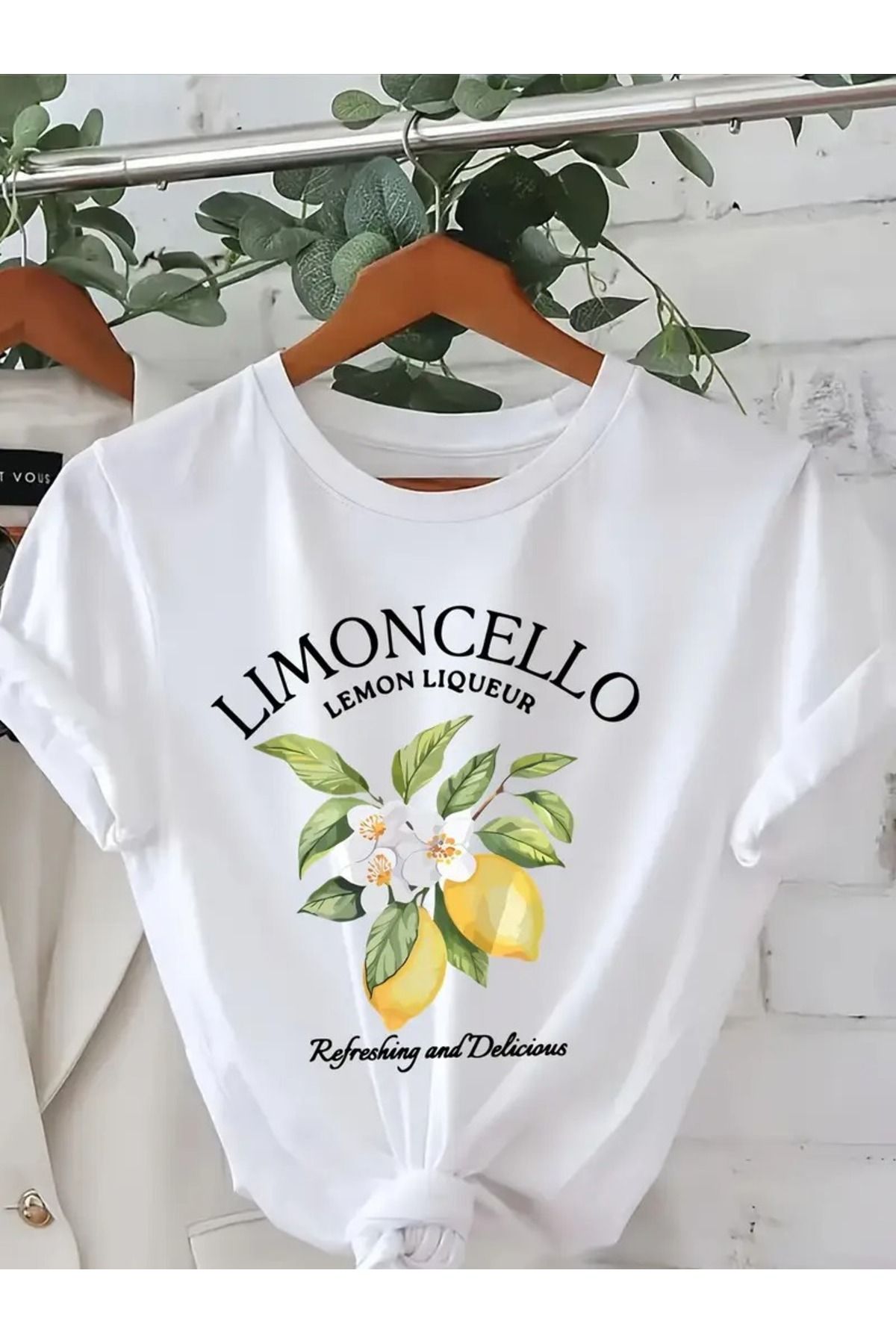 CLAYES Limon Cello Baskılı Beyaz Pamuklu T-Shirt - Oversize Bisiklet Yaka Tişört