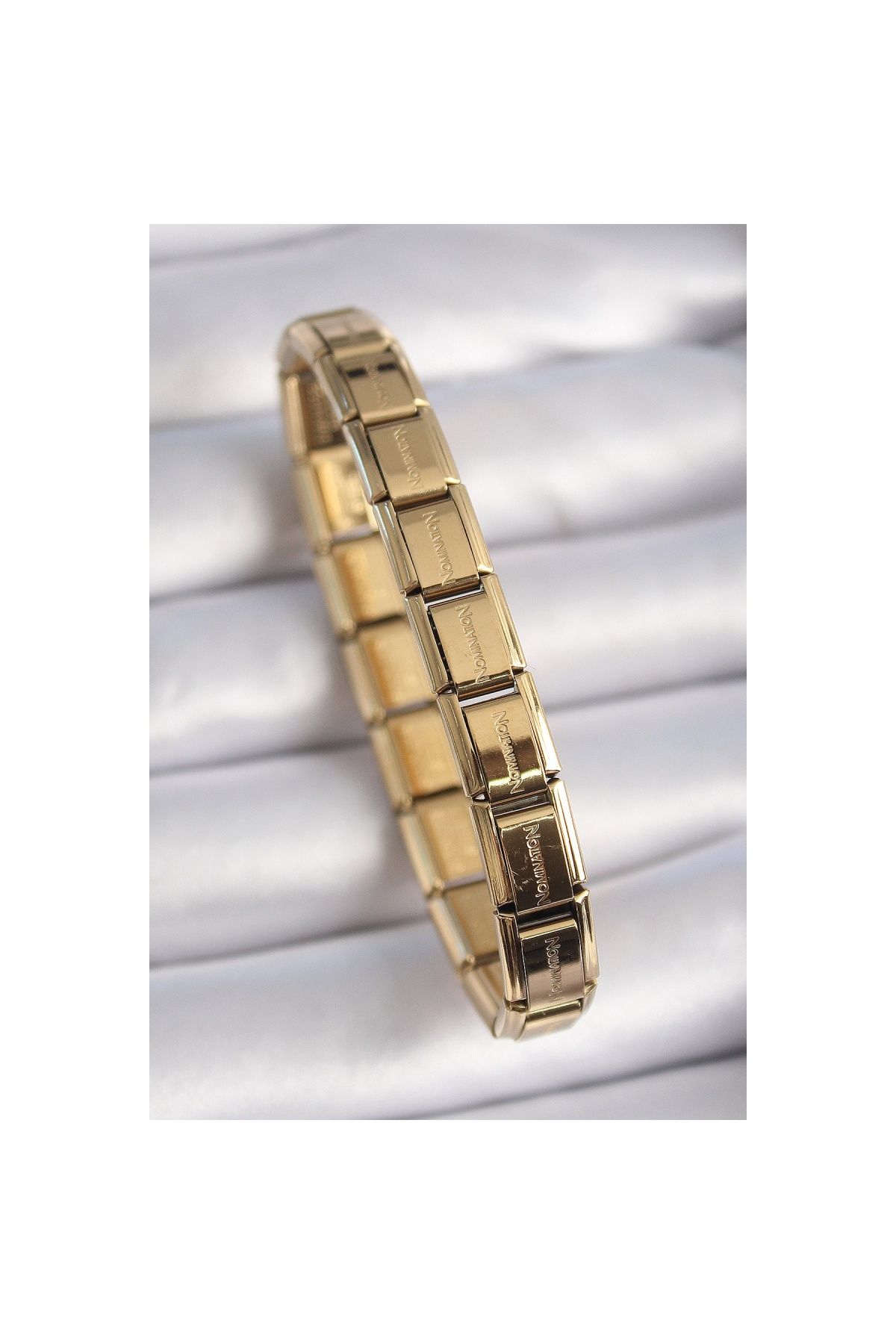Findit 316L Çelik Gold Renk Yazılı Nomination Charm Bileklik