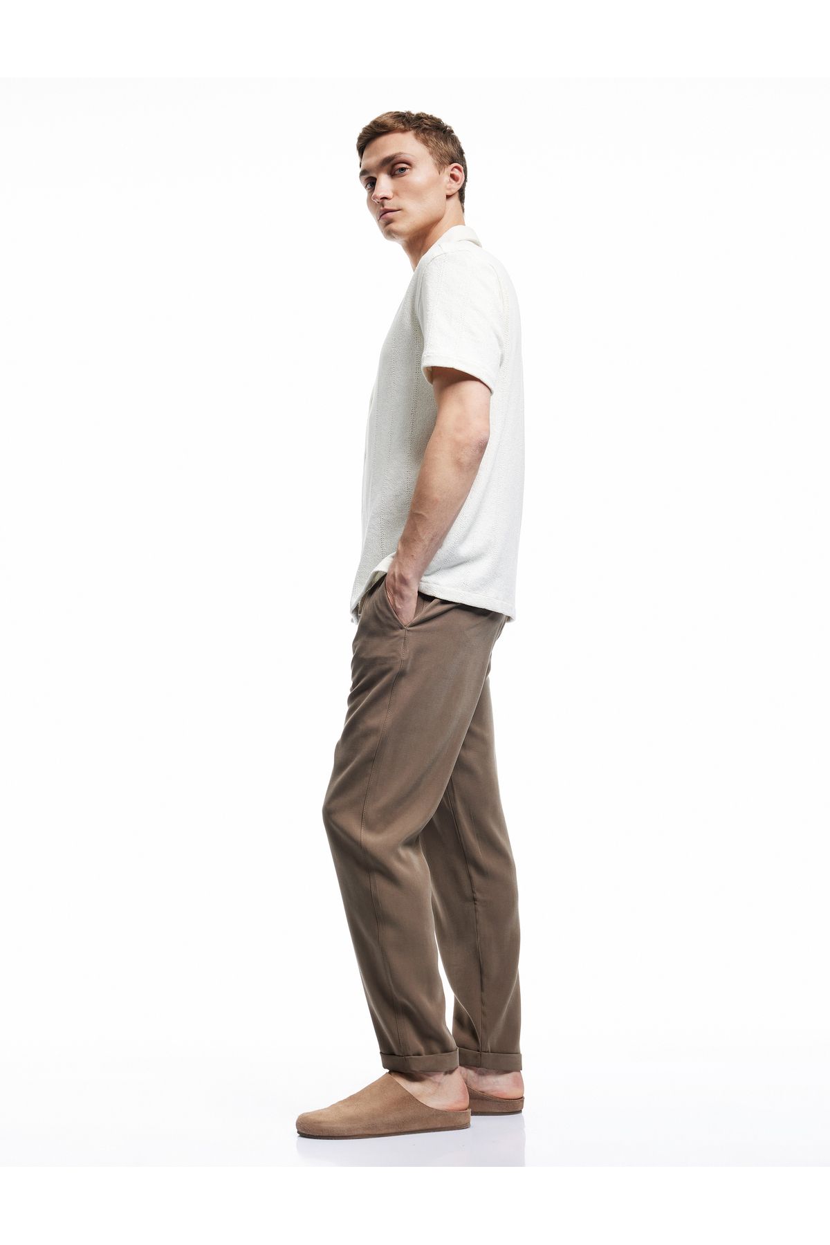 Koton Yeni Sezon Viskon Cep Detaylı Rayon Tapered Beli Bağcıklı Eşofman Pantolon