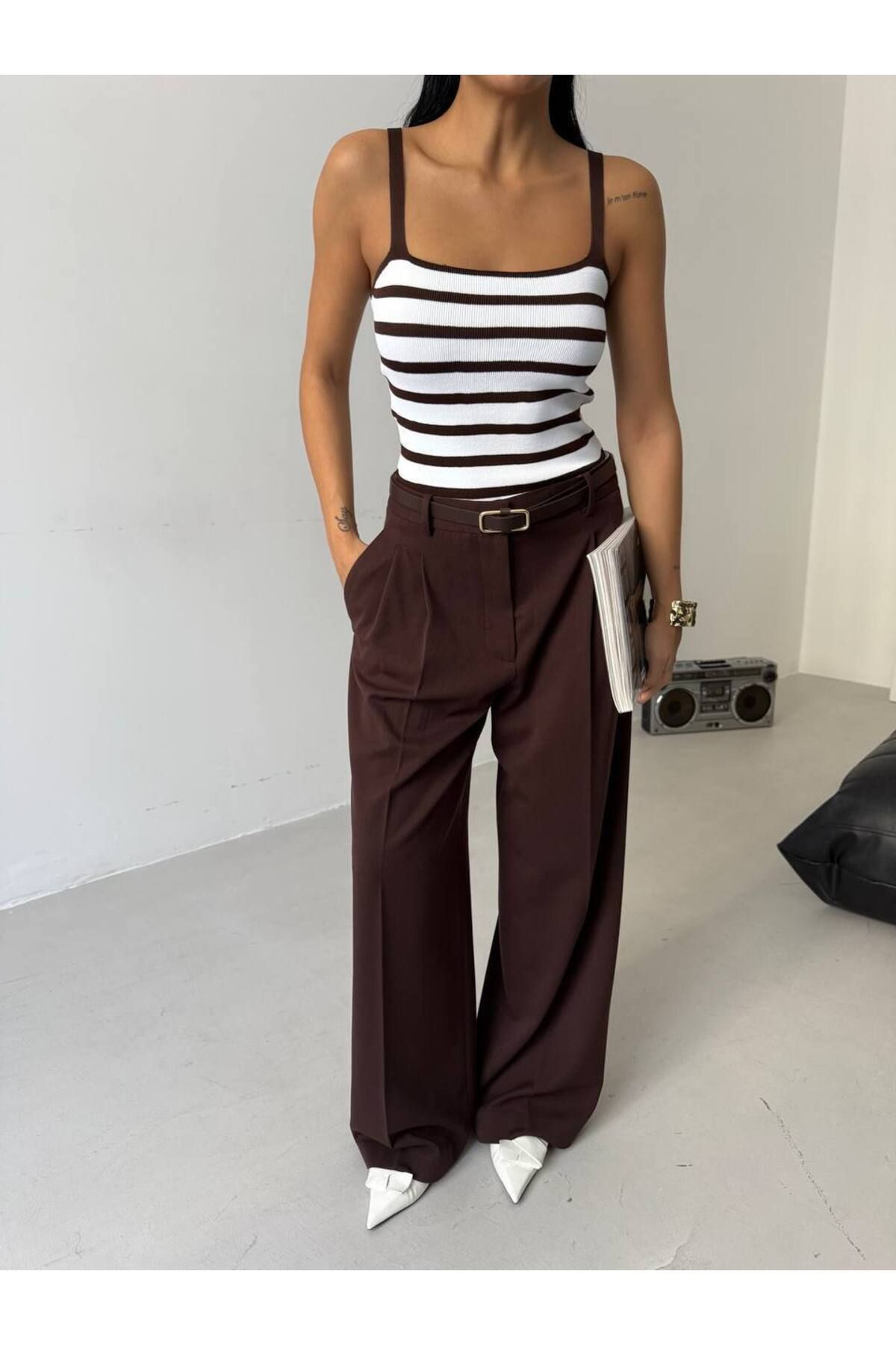 Castivo Fashion Çizgi Detaylı Fit Askılı Kadın Triko Atlet