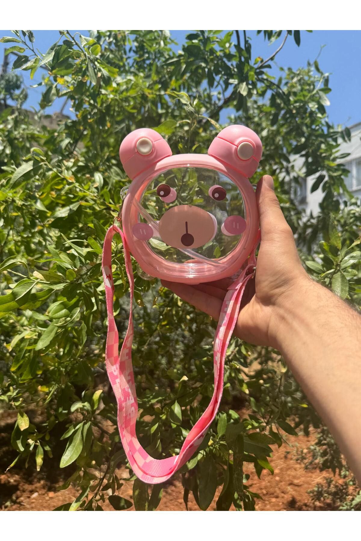 madam gold 🧸 SEVİMLİ AYICIK TASARIMLI OMUZ ASKILI MATARA – 4 RENK SEÇENEĞİ