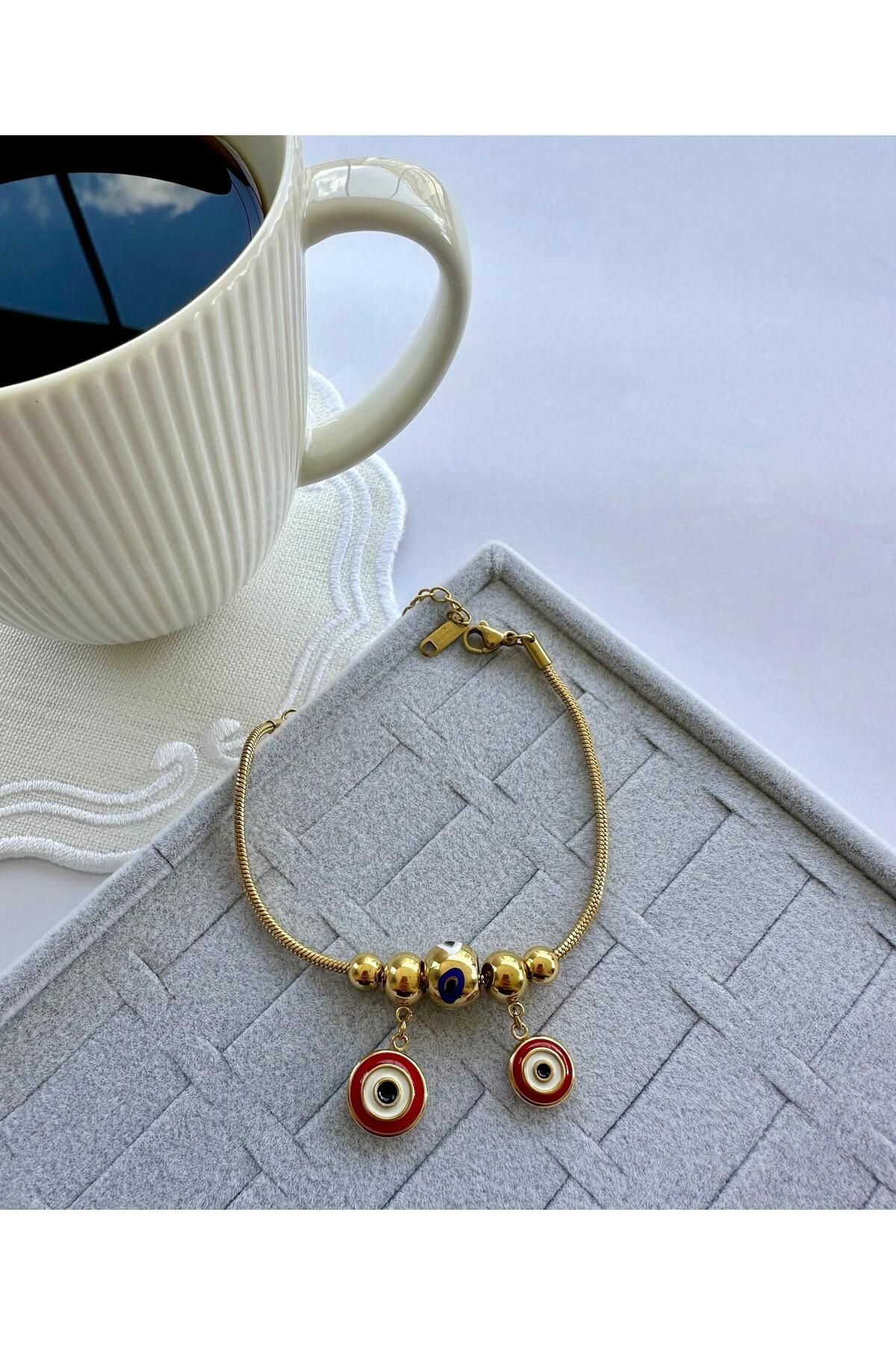NORD COLLECTION Kırmızı Nazar Boncuk Detaylı Sallantılı Çelik Bileklik