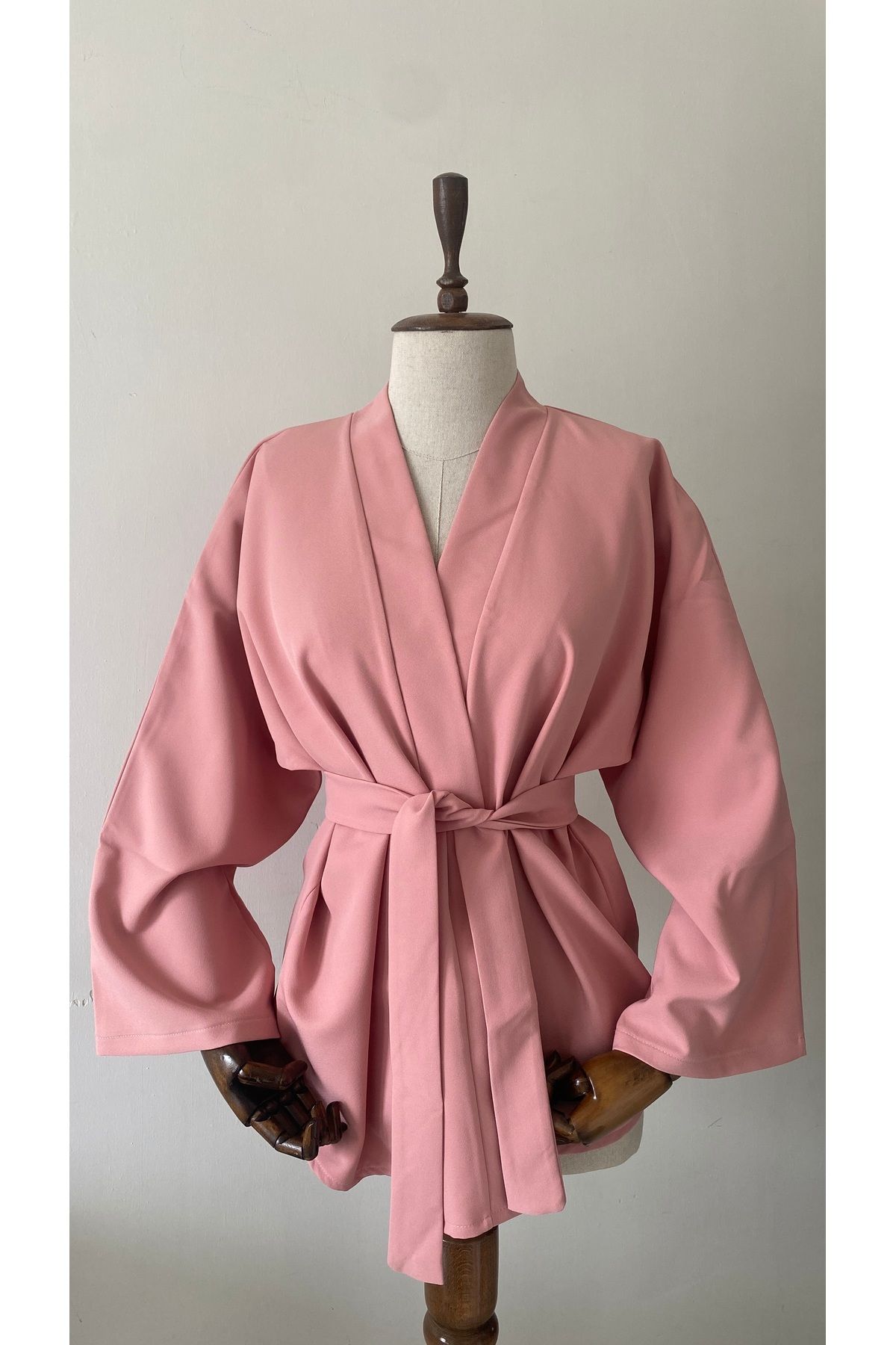Glowear Atelier Rosy Pink Tasarım Kuşaklı Kimono PEMBE