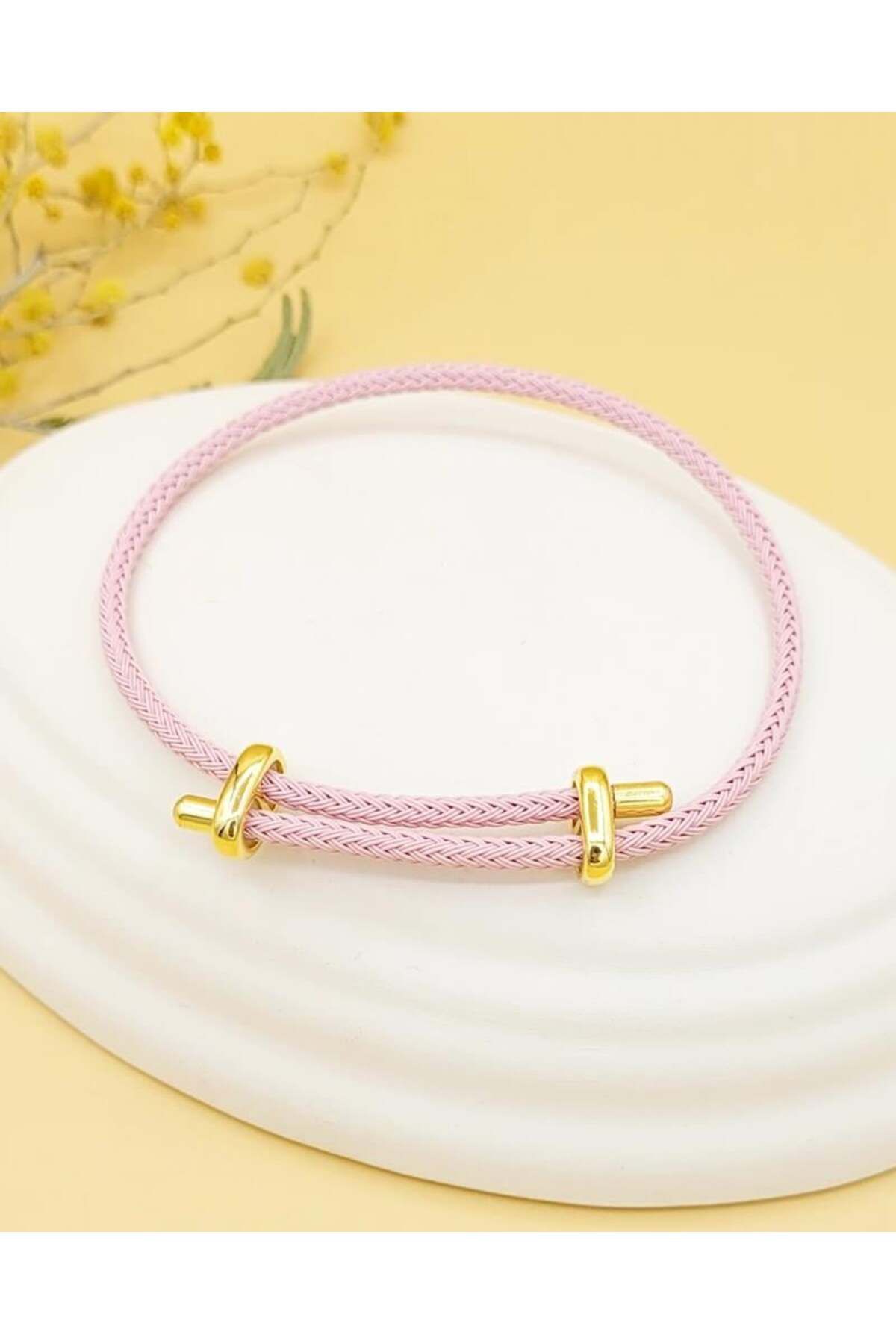 Nevoka Çelik Gold Detaylı Ayarlanabilir Toz Pembe İp Bileklik