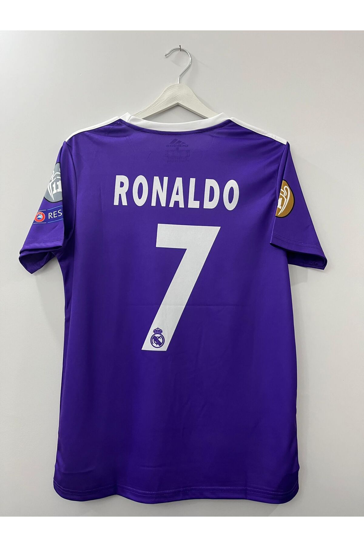 JANJON STAR Cristiano Ronaldo Mor Renk 2017 Cardiff Şampiyonlar Ligi Finali Özel Tasarım Kısa Kol R.Madrid Forma