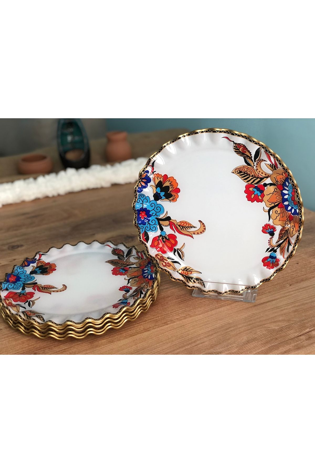 B&M-White Flower Patterned Curved Serving Plate 6 Pieces 2