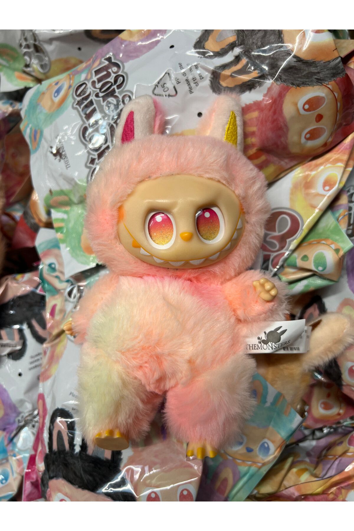 JPT-Labubu Blindbox Big Into Energy Plush Keychain 5