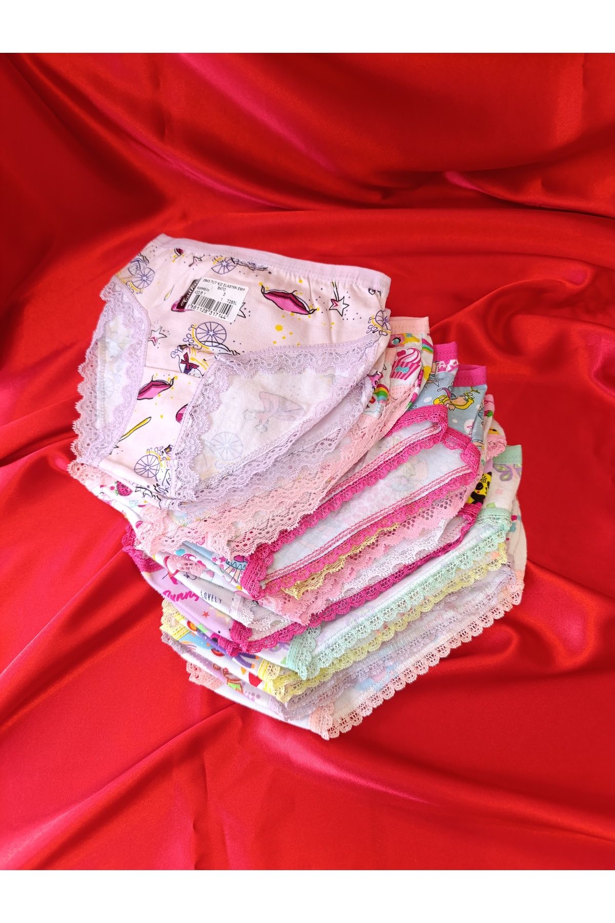 Butik DANTEL DETAYLI BİKİNİ MODEL KIZ ÇOCUK İÇ ÇAMAŞIRI