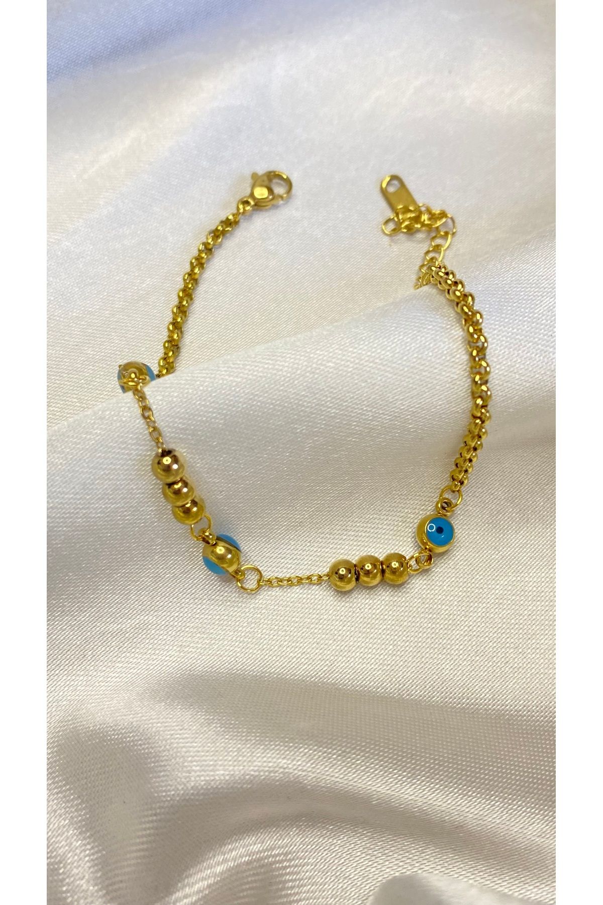 GLOWVİA AKSESUAR Kadın Nazar Boncuklu Gold Bileklik