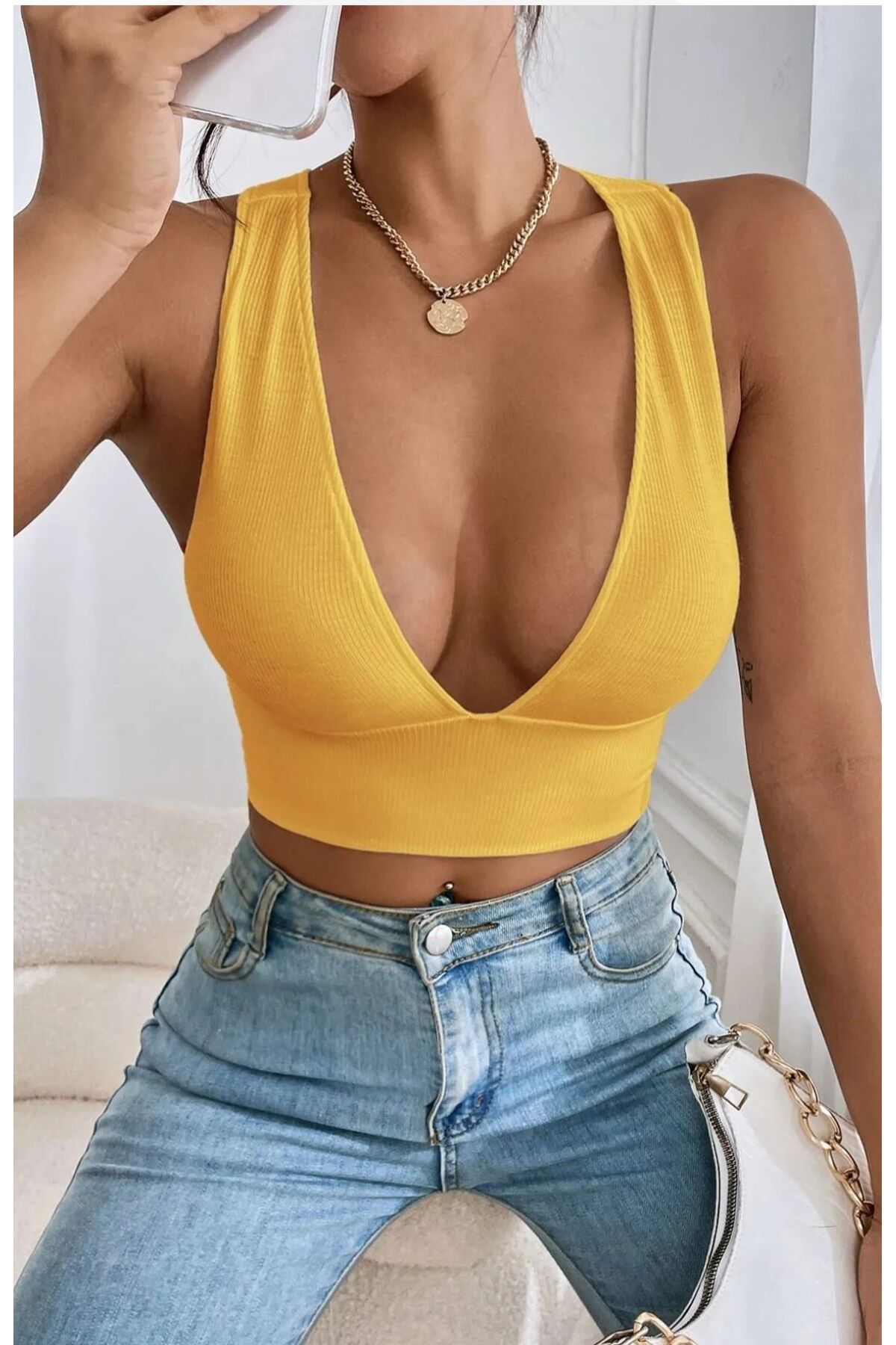 ARONA kadın sarı çapraz sırt detaylı şık crop bluz
