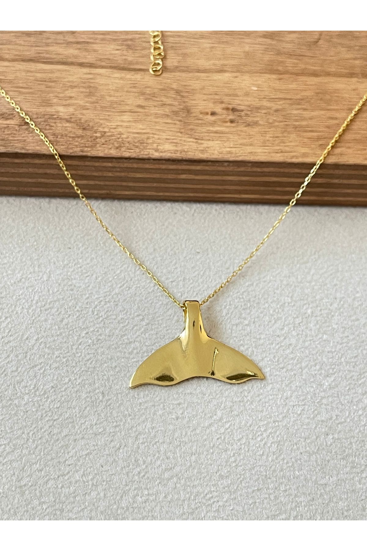 Rupen Kraft 925 Ayar Gümüş Büyük Boy Tasarım Gold Renginde Zincirli Balina Kuyruğu Kolye Ucu 45cm