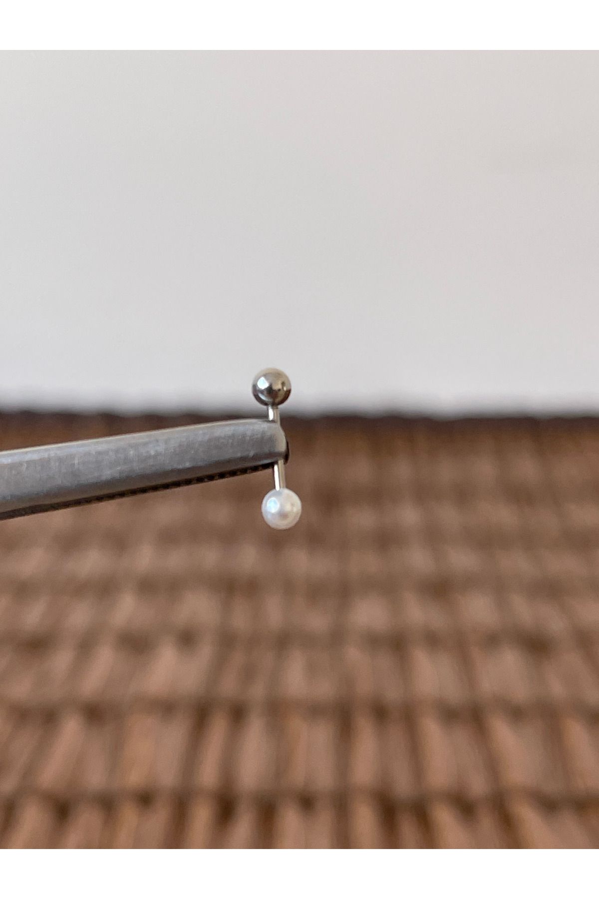 Rupen Kraft 316 L Cerrahi Çelik Anti Alerjik 8 mm İncili Kıkırdak Helix Tragus Piercingi