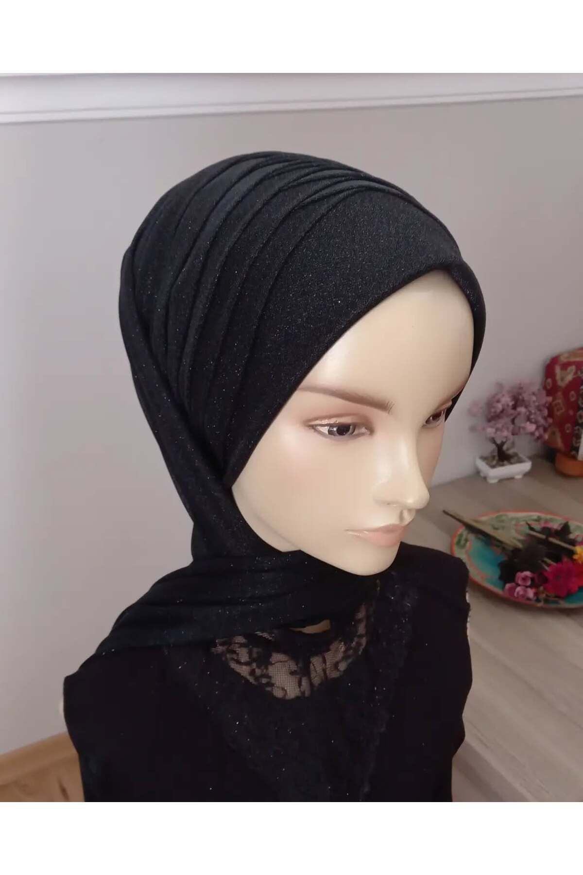 BERKE TUHAFIYE AKSESUAR Siyah Tamamı Simli Eşarp Tipi Şal Modeli Hazır Duvak Hazır Şal Hazır Türban
