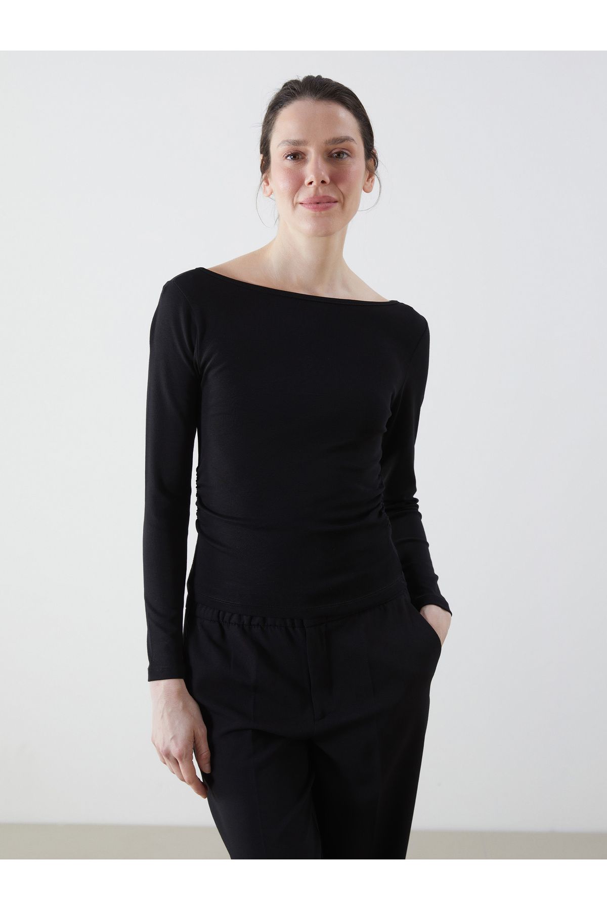 LC Waikiki Kayık Yaka Kadın Body