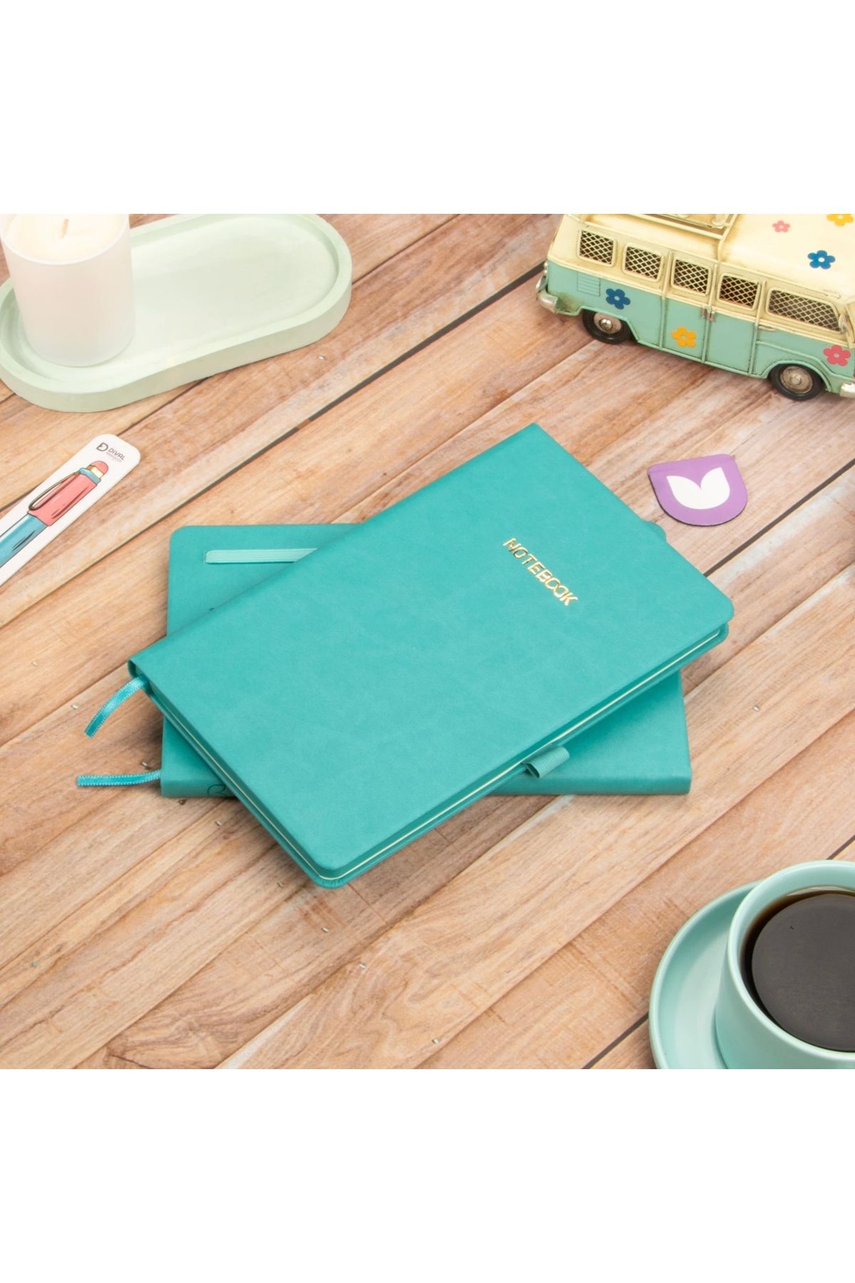 DİVAL 13x21 cm Turkuaz Deri Sert Kapak Noktalı Tarihsiz Dikişli Defter