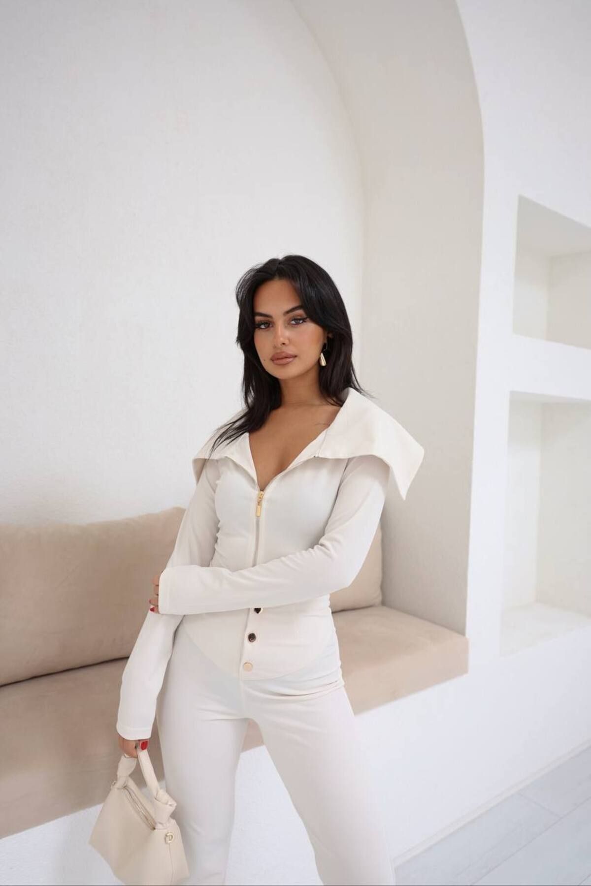 Reyon Elysian Store-Geniş Yaka Fermuarlı Bluz