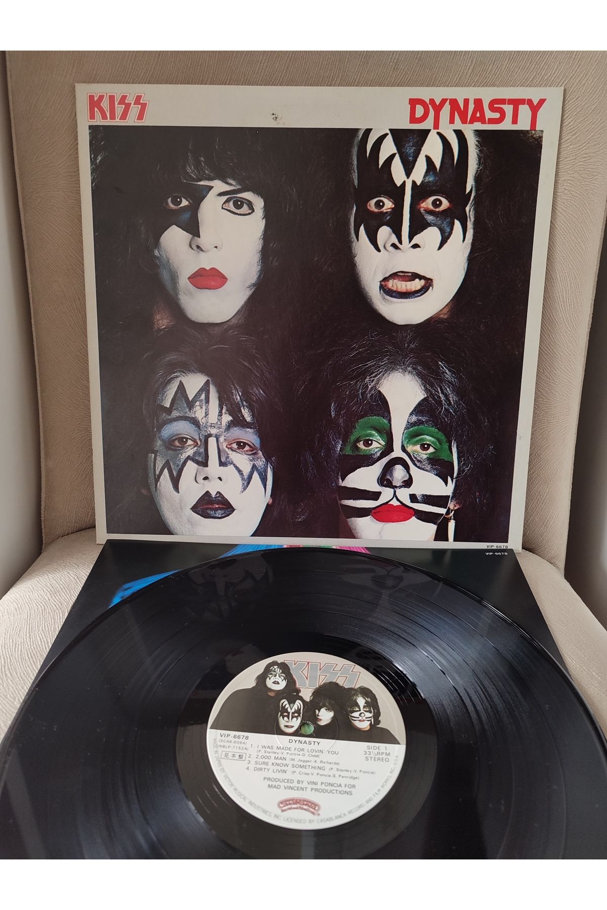 Plakperest KISS - Dynasty - 1979 Japonya Basım Nadir LP Plak Albüm 2.EL