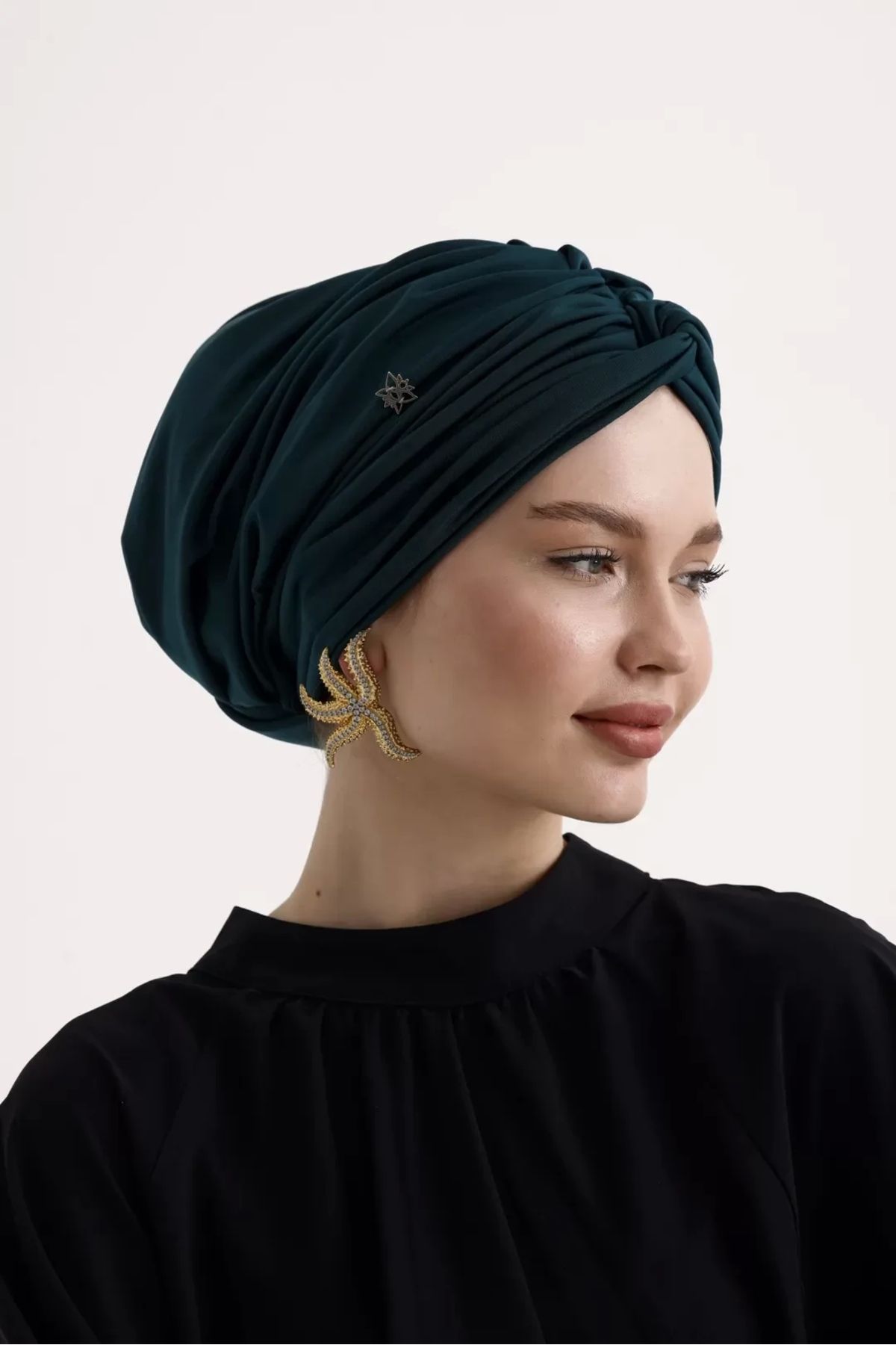 ladrans Sisre Burgulu Dolgusuz Günlük Bone Zümrüt