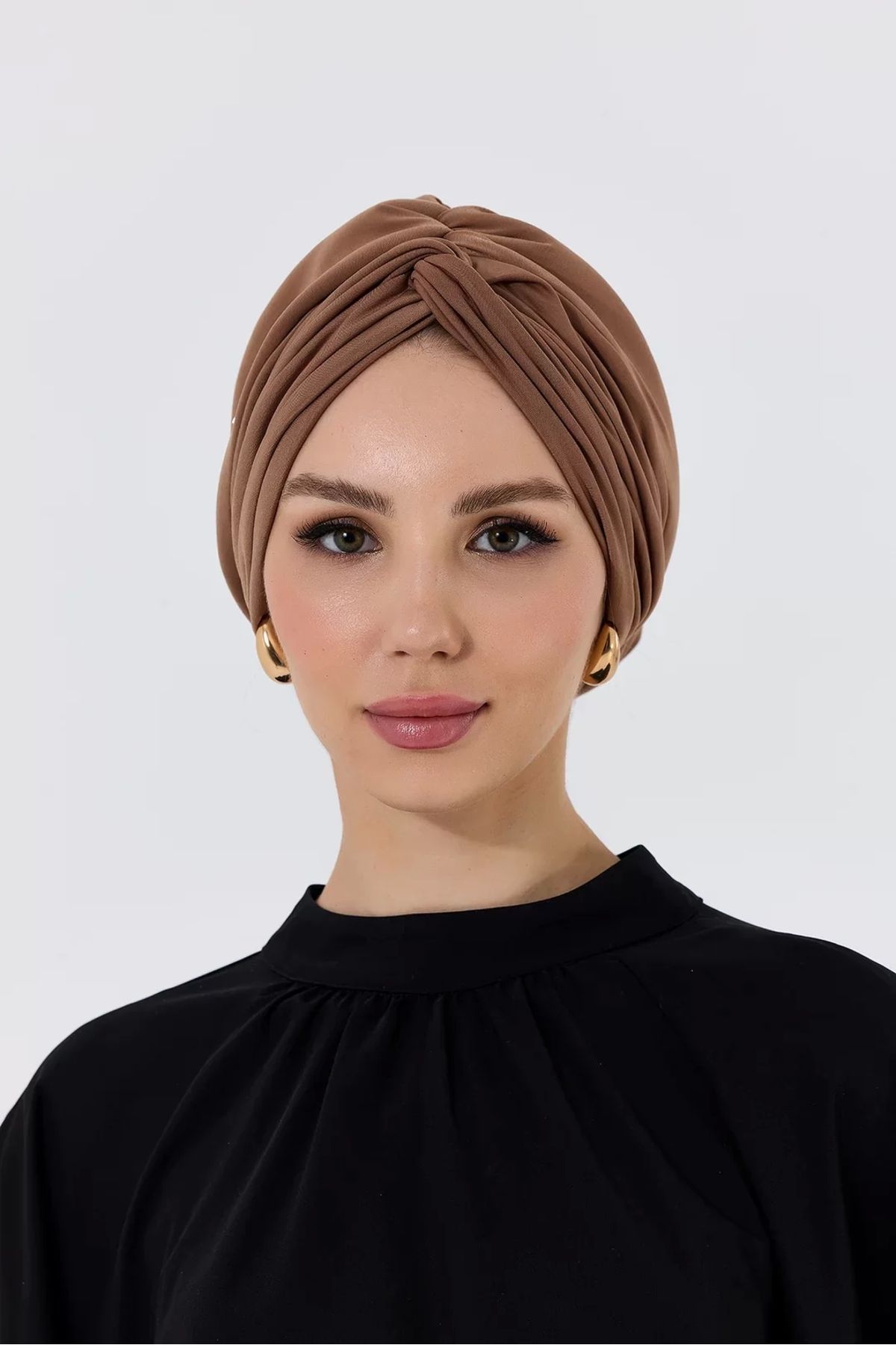 ladrans Sisre Burgulu Dolgulu Günlük Bone Kahve
