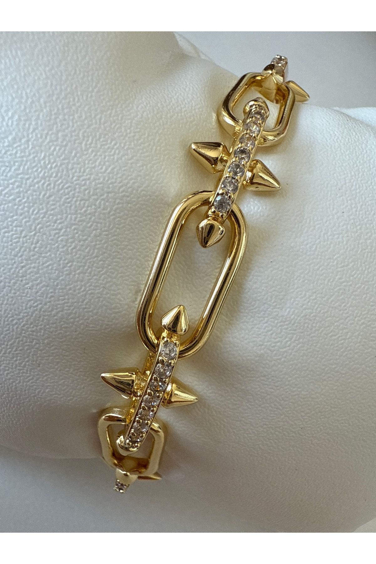 ACCESSORYHUB Altın Renkli Zirkon Taşlı Zincir Uçlu Kadın Bileklik