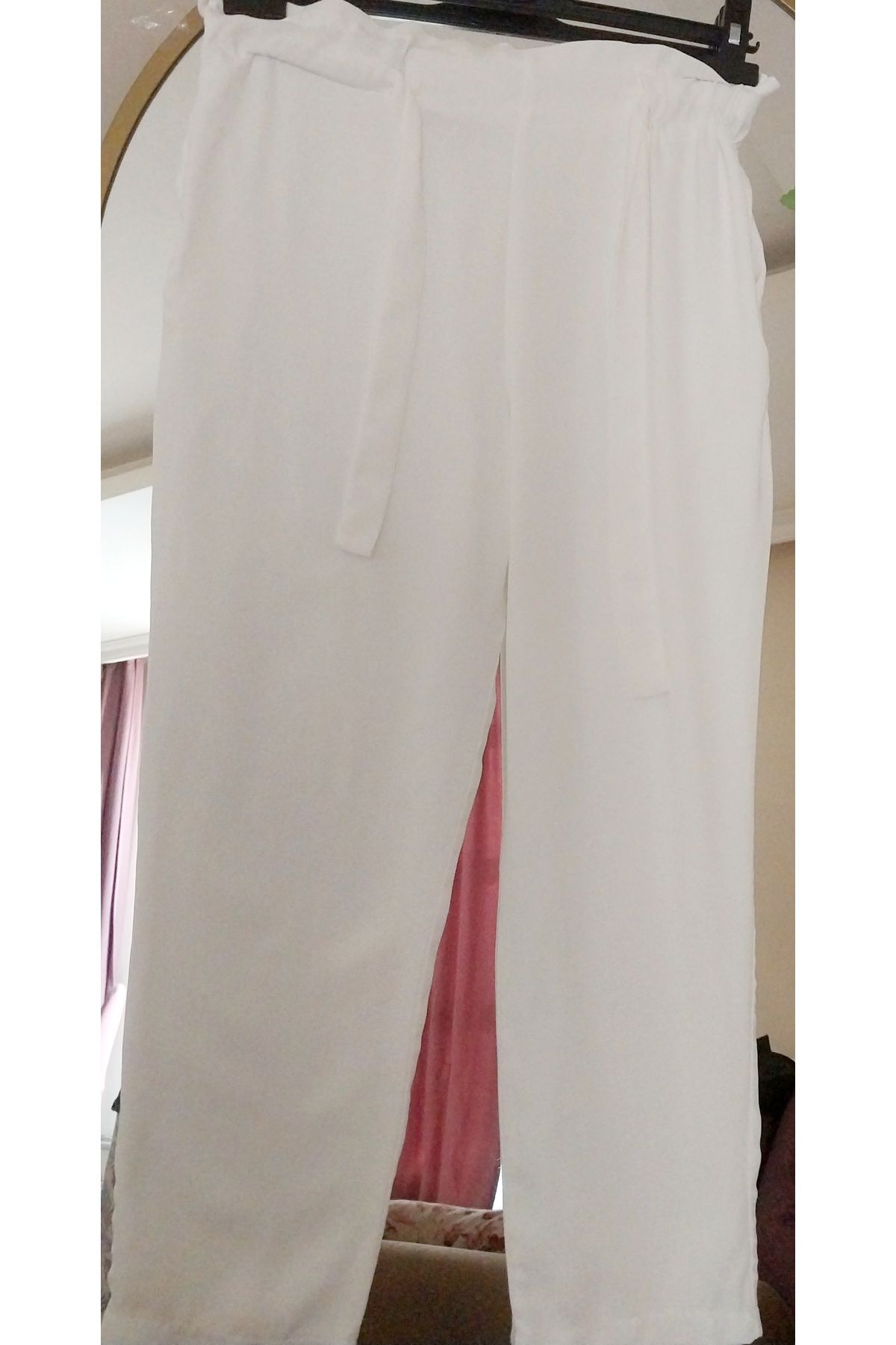 Dagü Design Kadın beli lastikli kemerli ekru yazlık krep pantolon