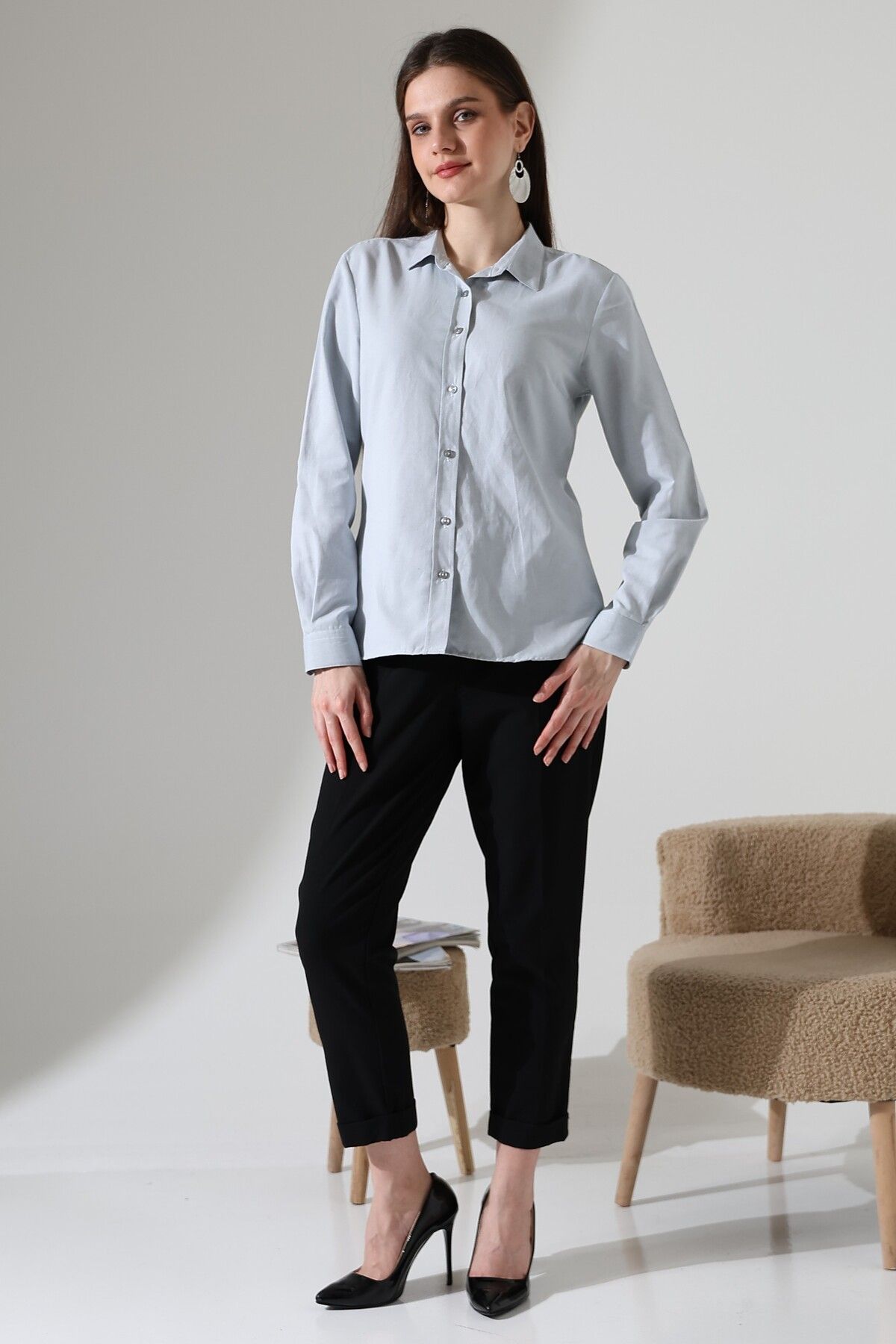 GÖMLEKÇİNİZ Şamre Kumaş Gri Renk Slim Fit Klasik Kadın Gömlek