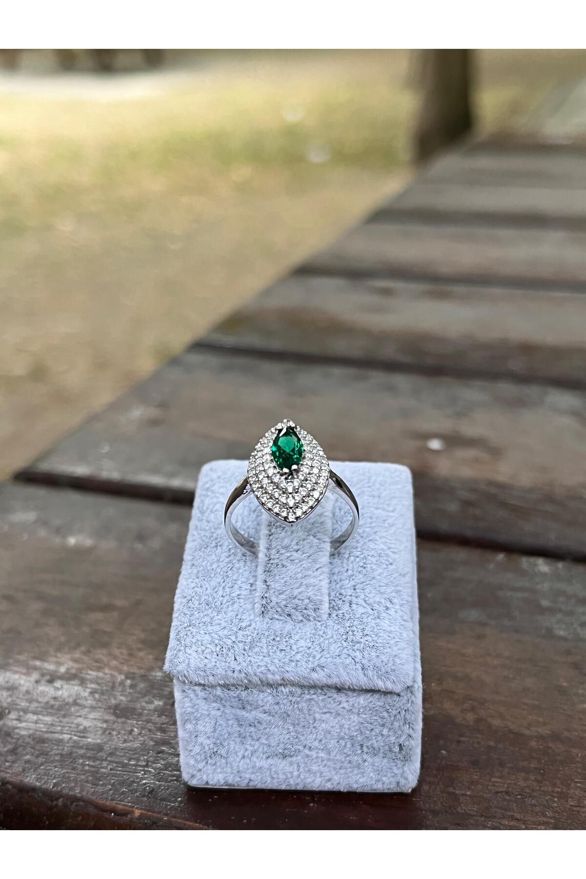 ZEONA JEWELLERY Hürrem Sultan Mekik Gümüş Yüzük