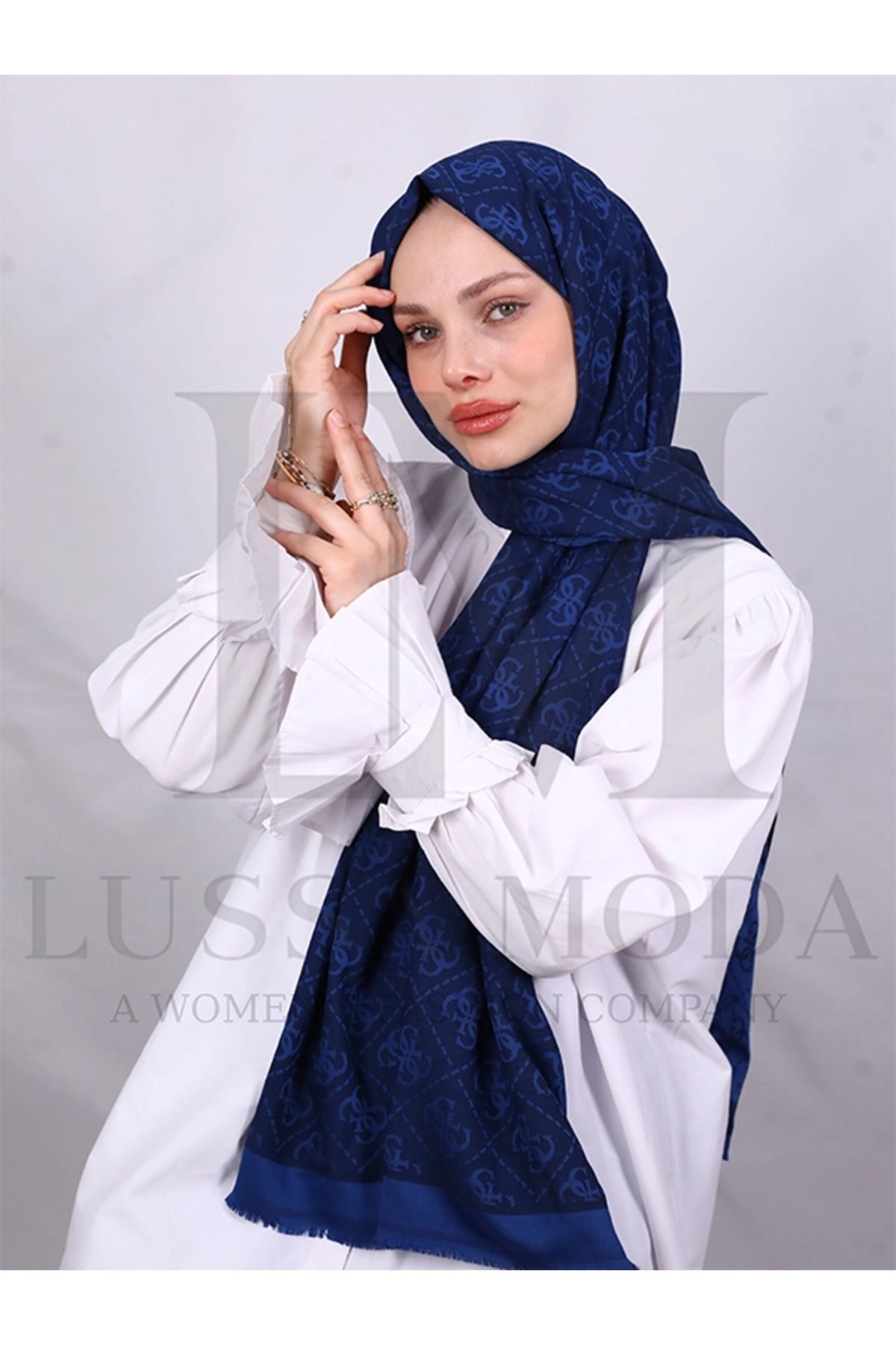 LUSSAMODA G DESENLİ ÇİFT TARAFLI PAMUK ŞAL