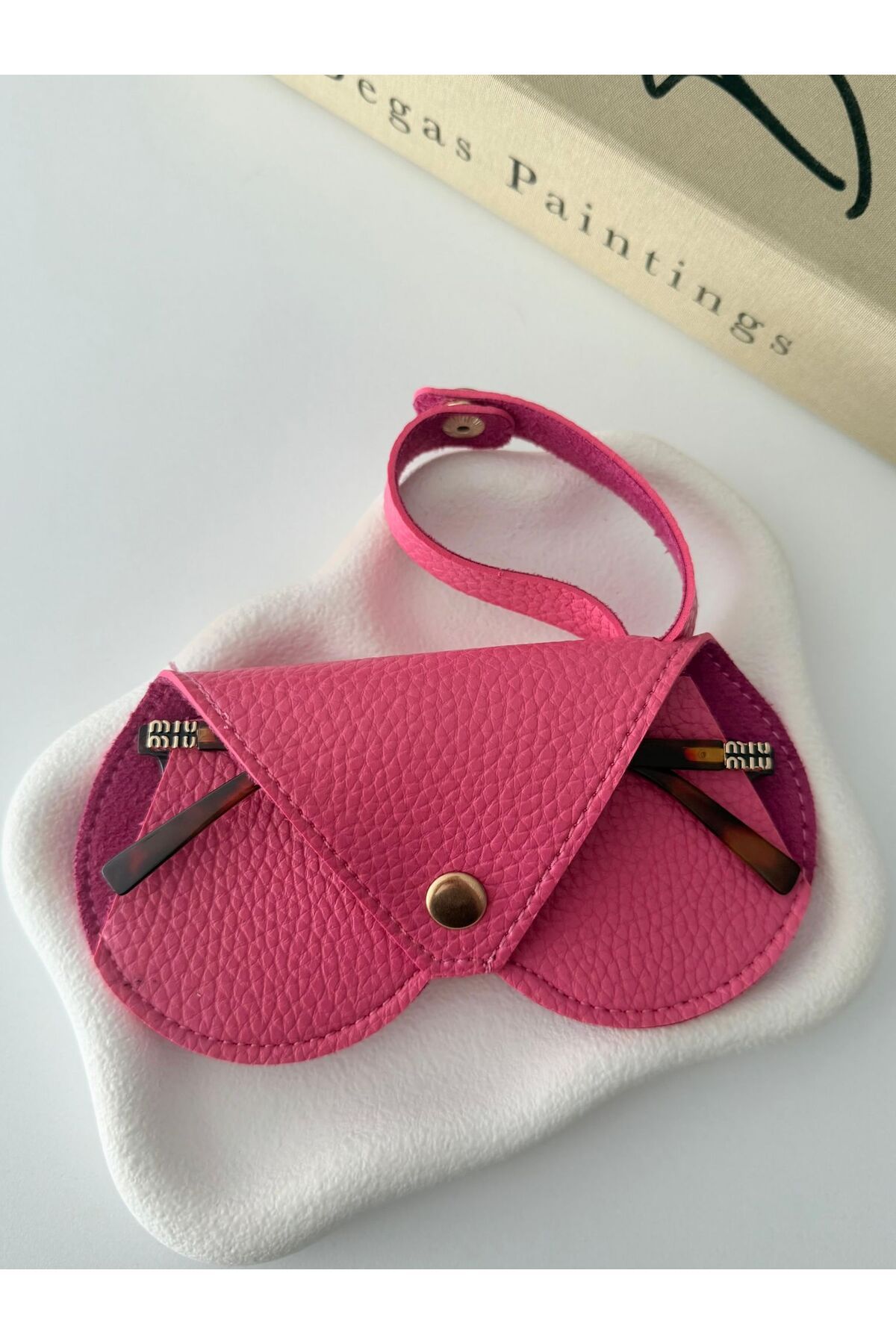 Junsui Accessories Gözlük Kılıfı Çanta Charmı
