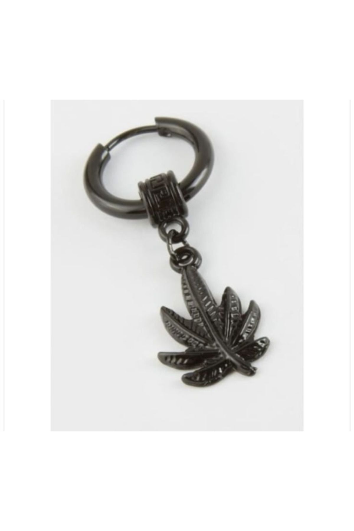 Punky Store Tekli Sallantılı Çelik Küpe