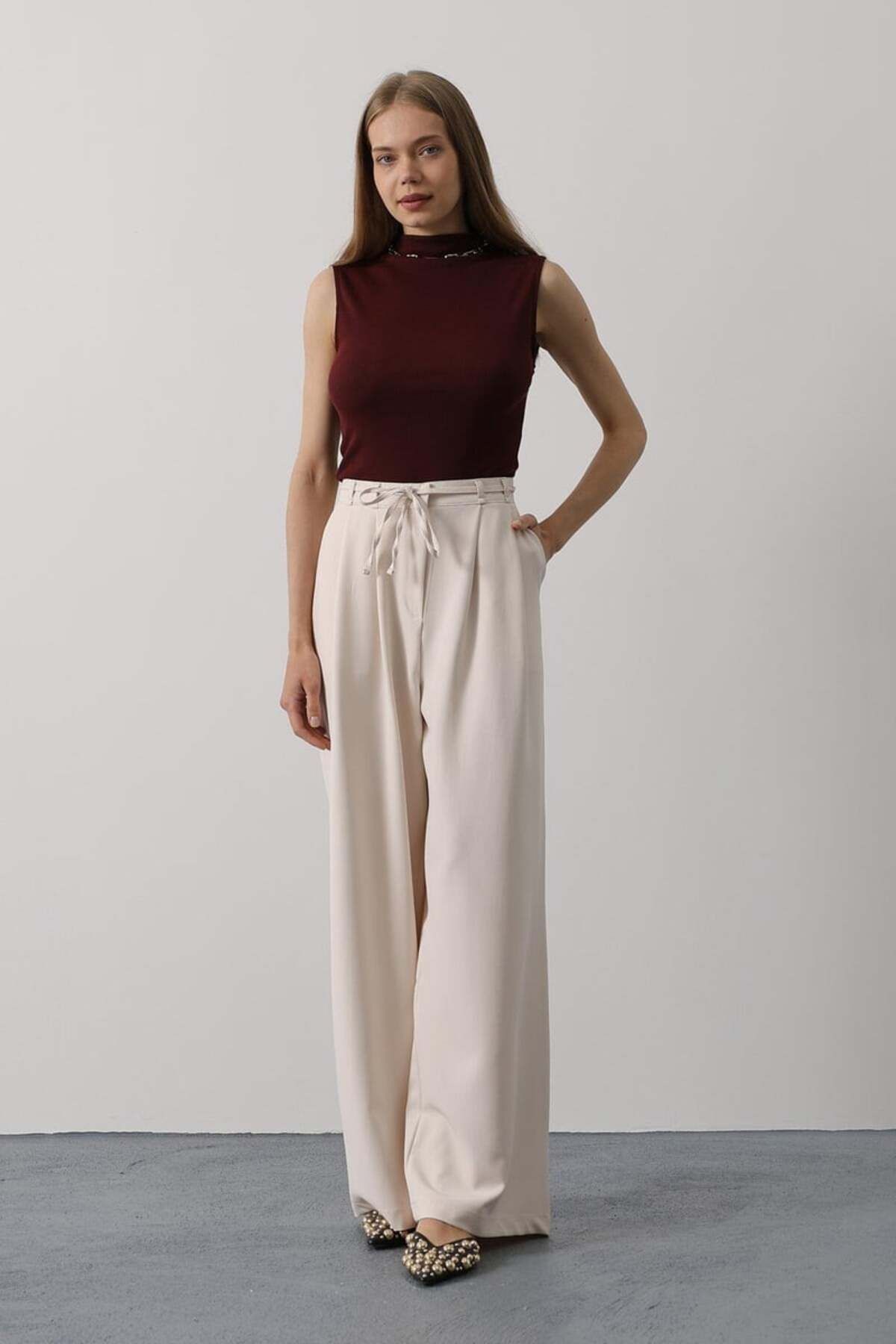 MODA Pileli Bağcıklı Oversize Pantolon