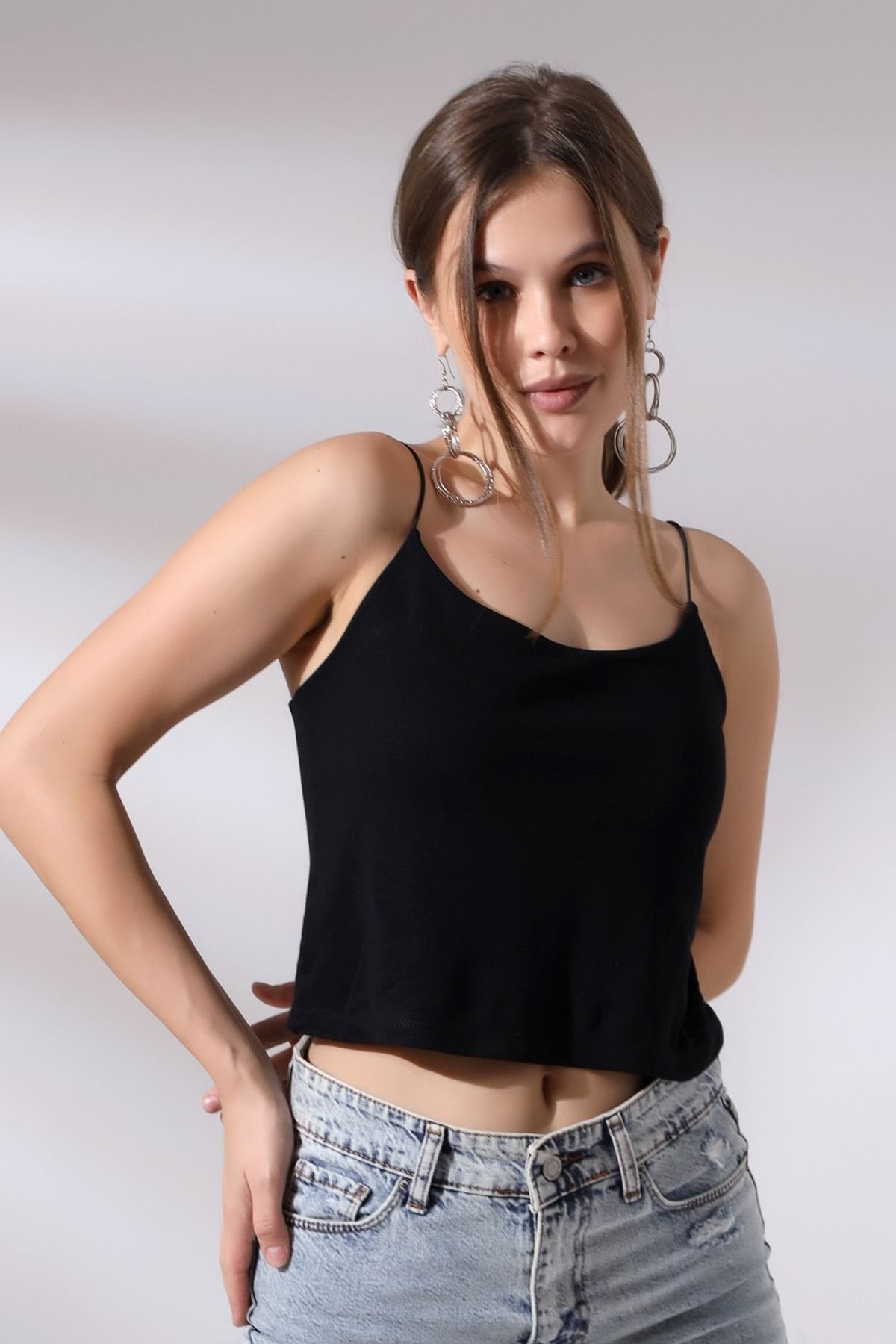 Enter Lastik İp Askılı Kısa Tulum Atlet