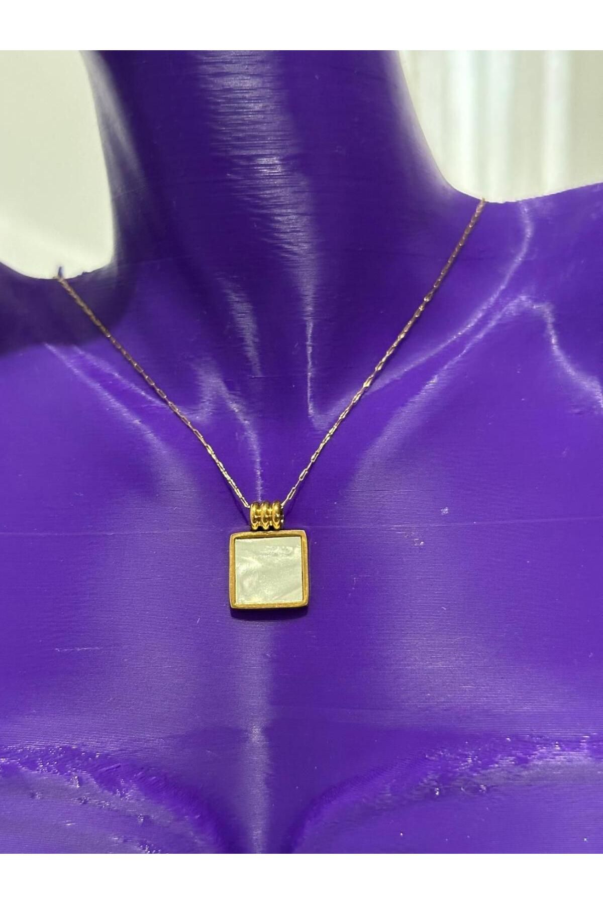 Papet Butik Mineli Kare Hayalet Çelik Kolye