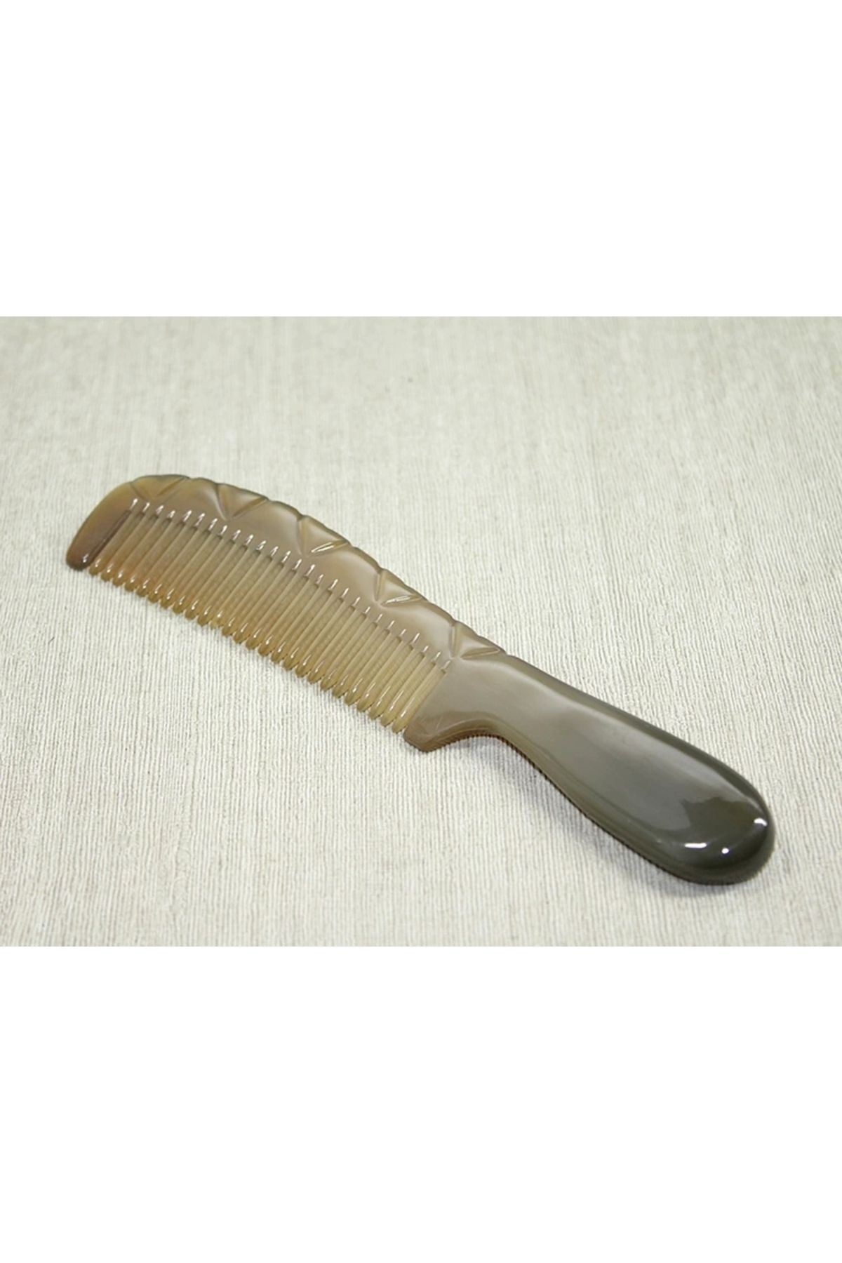 Generic Tutmalı Kemik Tarak Model 3