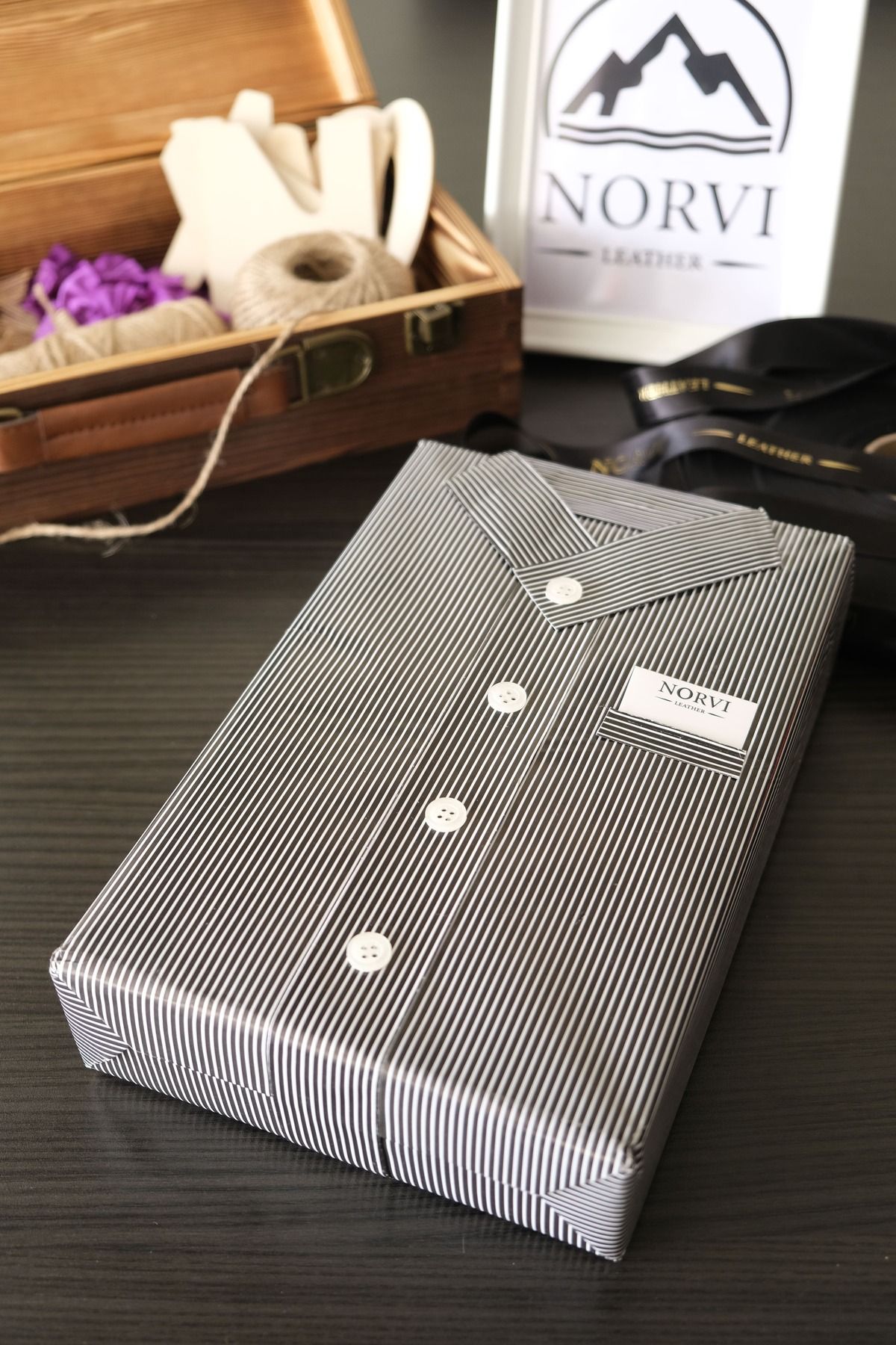Norvi Leather Hediyelik BOŞ Kutu 1089 (ÜRÜNLE BERABER ALINMASI TAVSİYE EDİLİR)