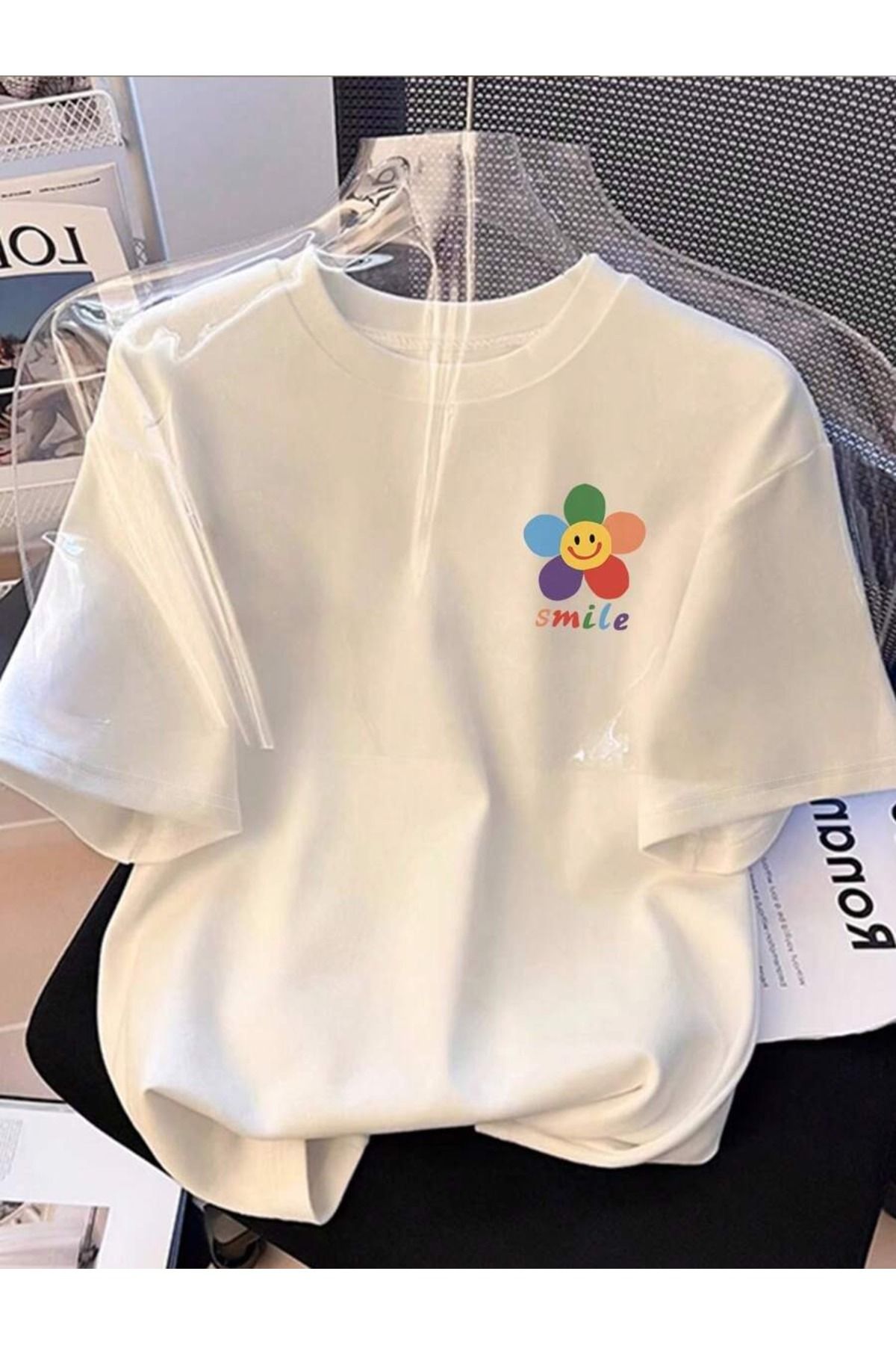 OVER HEAD Kadın Sevimli Smile Baskılı Oversize T-shirt