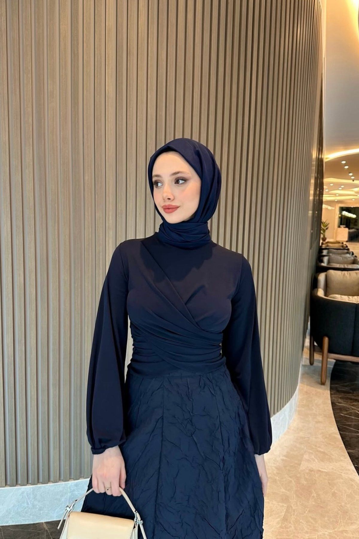 Butik Ön Büzgülü Bluz