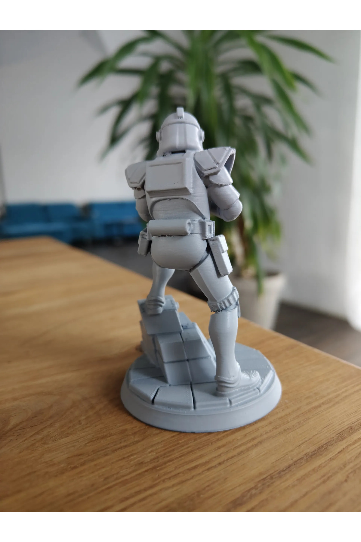 Clone Trooper 2 Figura – Giocattolo da collezione in plastica da 10 cm | Guerriero a tema spaziale