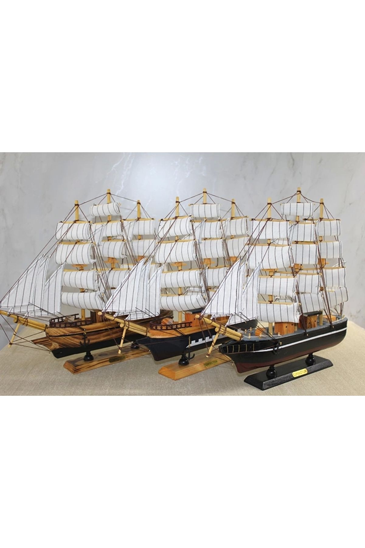 Generic Ahşap Yelken Gemi Model 2