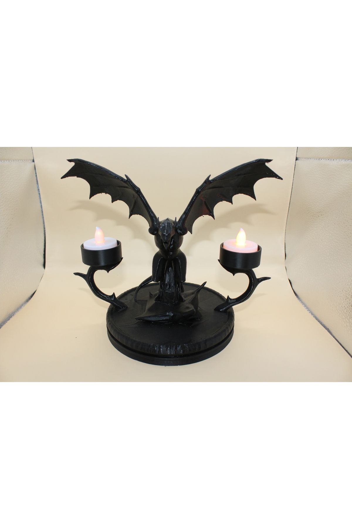 mutes 3D WINGED GUARDIAN MUMLUK-330