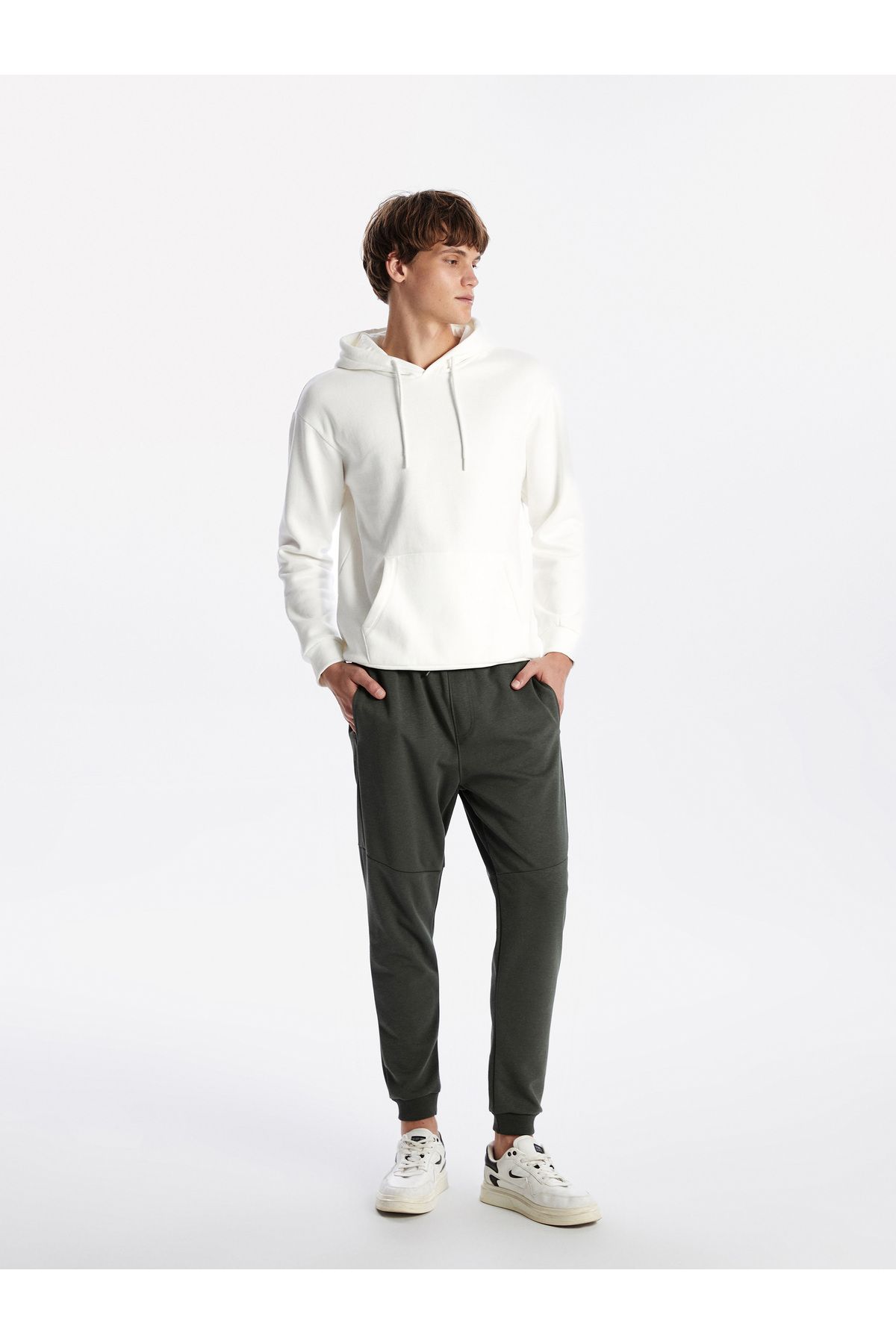 LC Waikiki Slim Fit Erkek Jogger Eşofman Altı