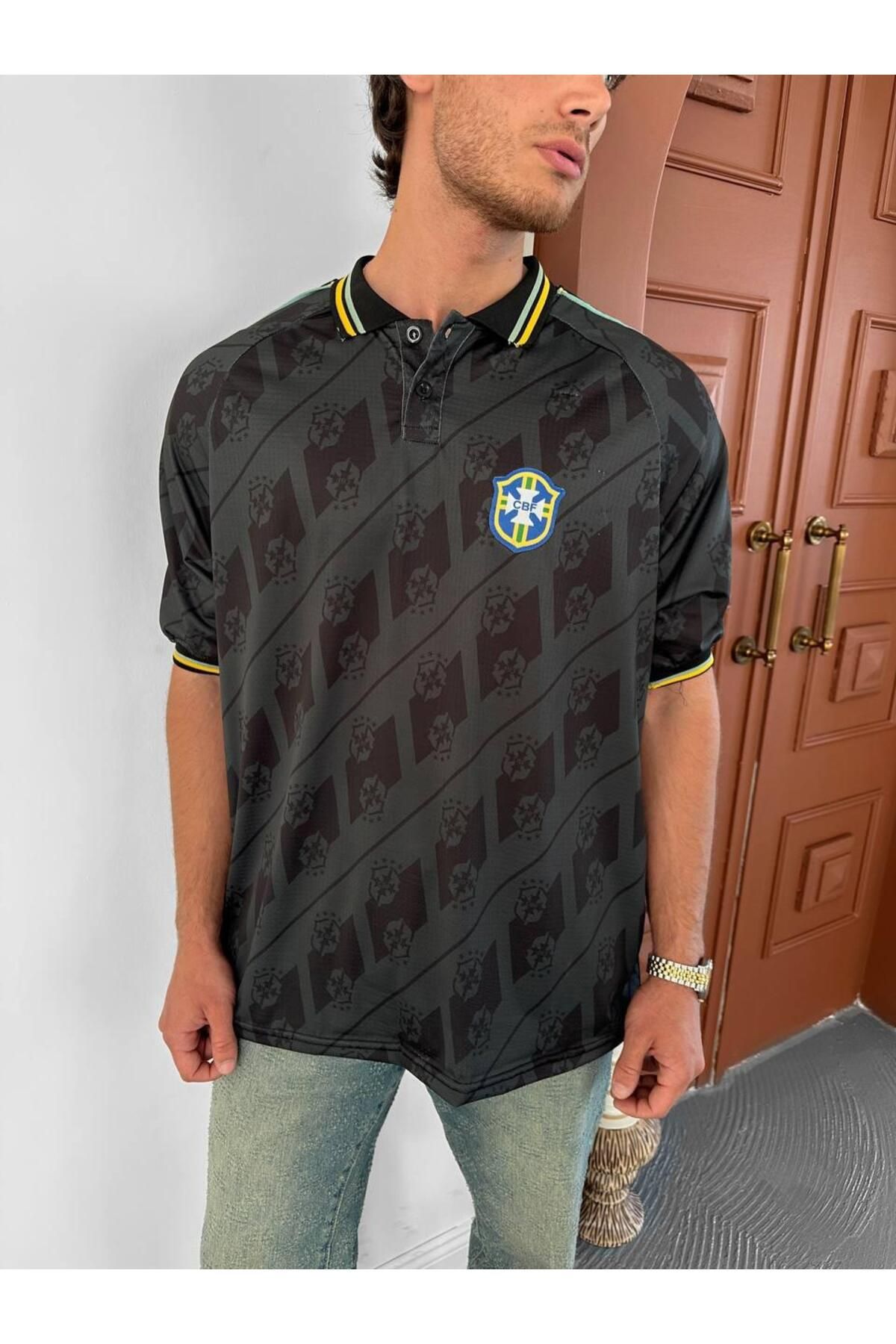 SENTİNEL WEAR BREZİLYA NAKIŞLI OVERSİZE POLO YAKA T-SHİRT